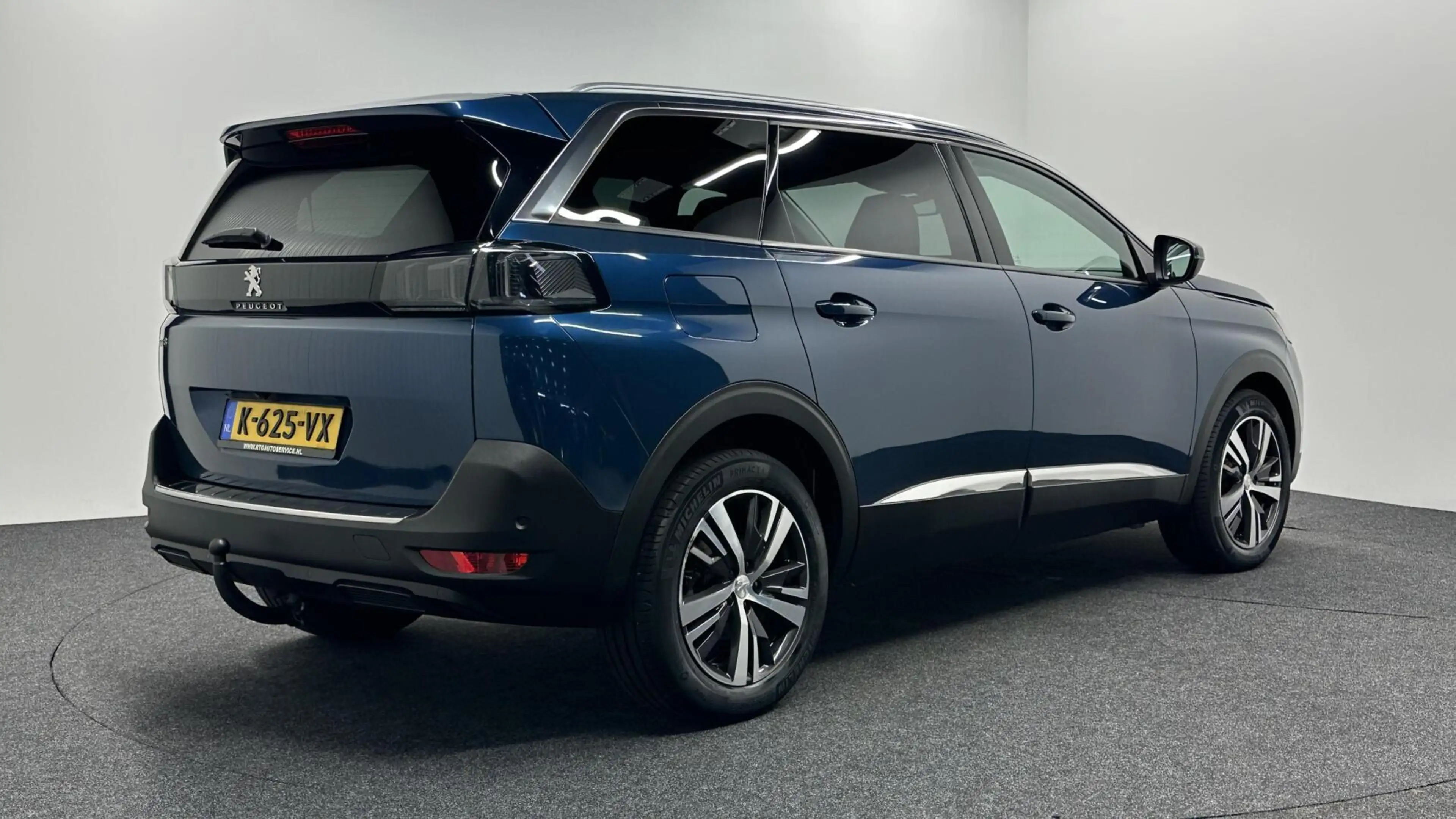Peugeot 5008 1.2 PureTech Blue Lease Allure TREKHAAK CAMERA LM — photo 5