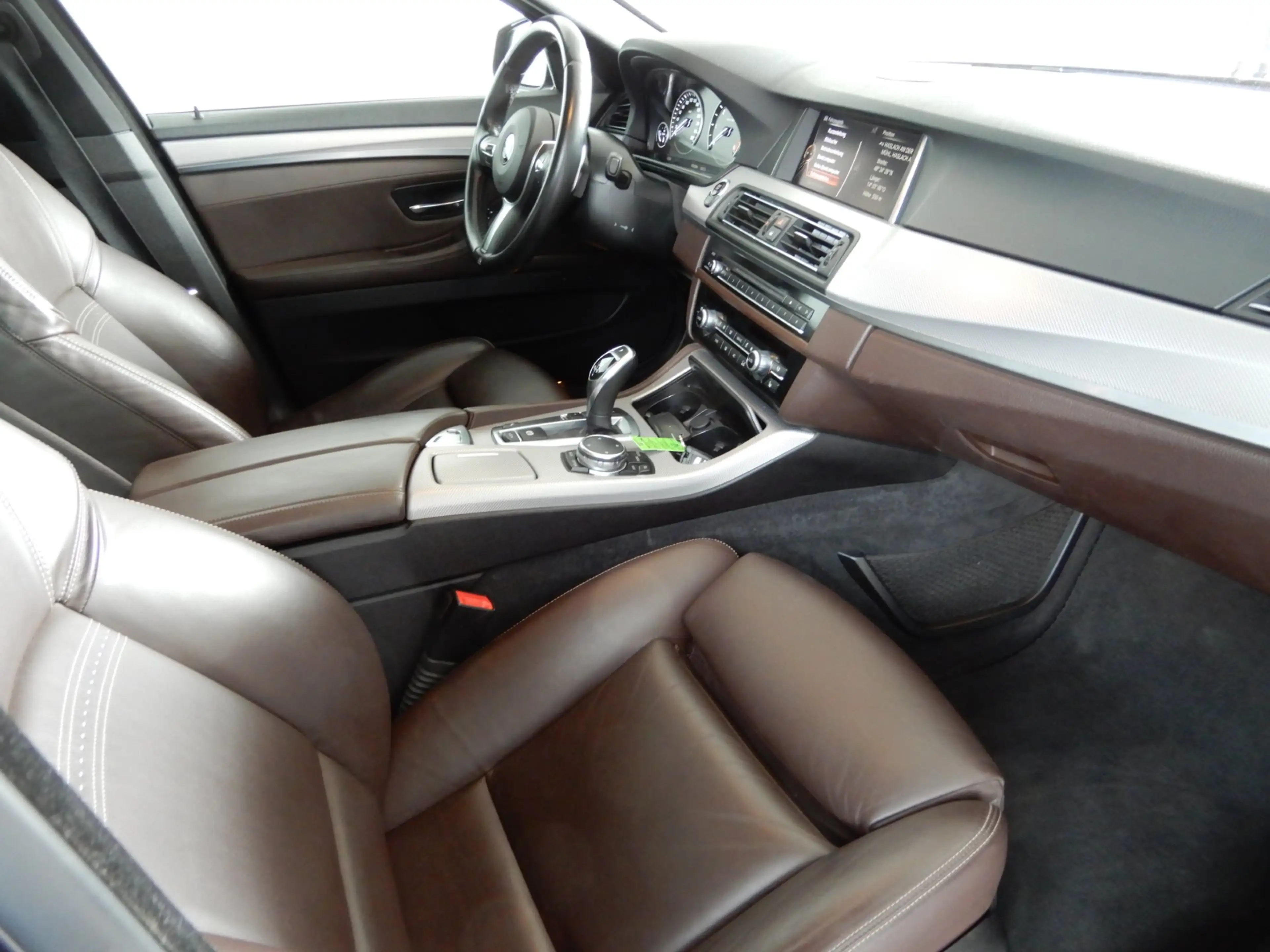 BMW 525 525d — photo 10