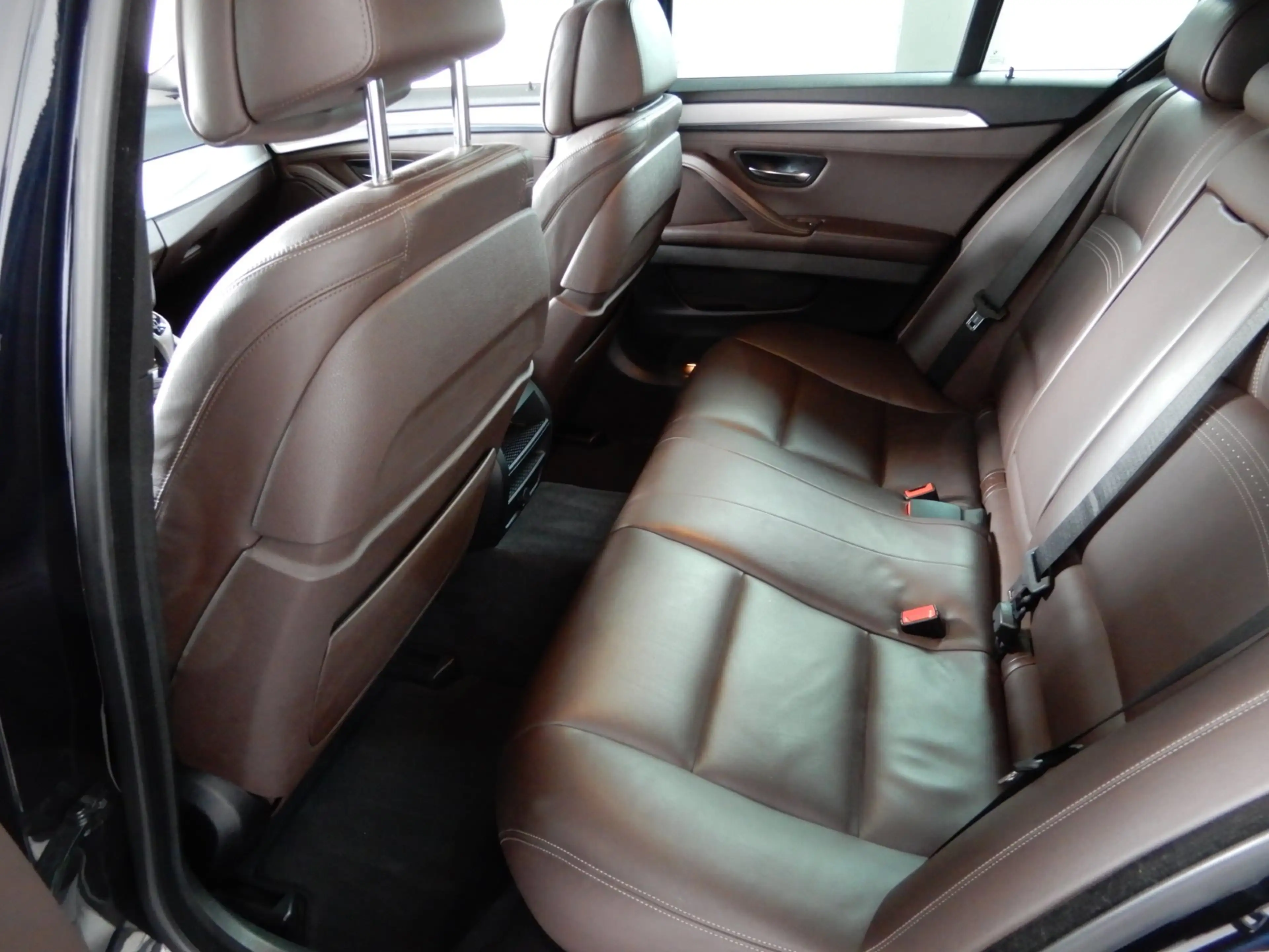 BMW 525 525d — photo 8