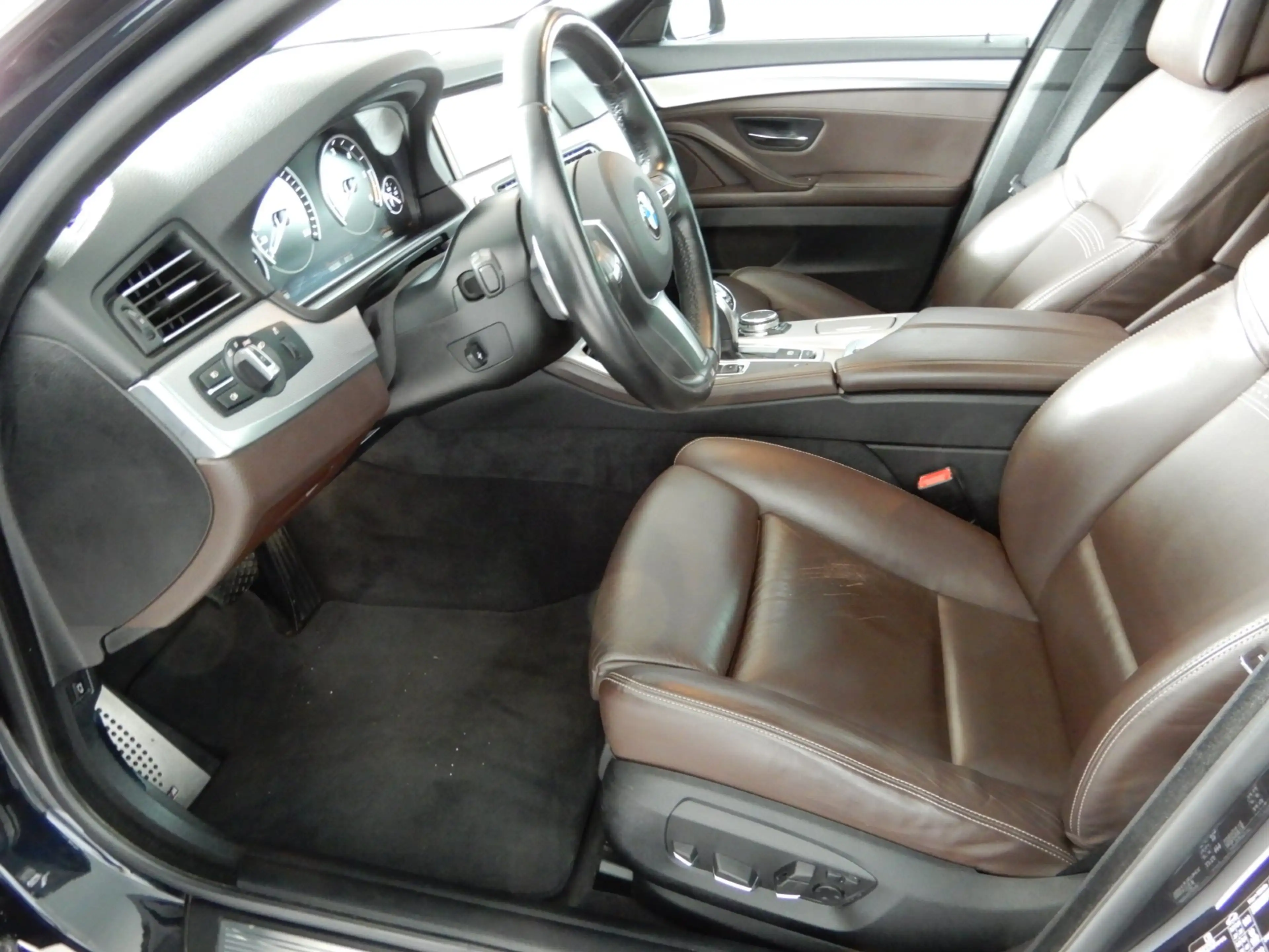 BMW 525 525d — photo 7