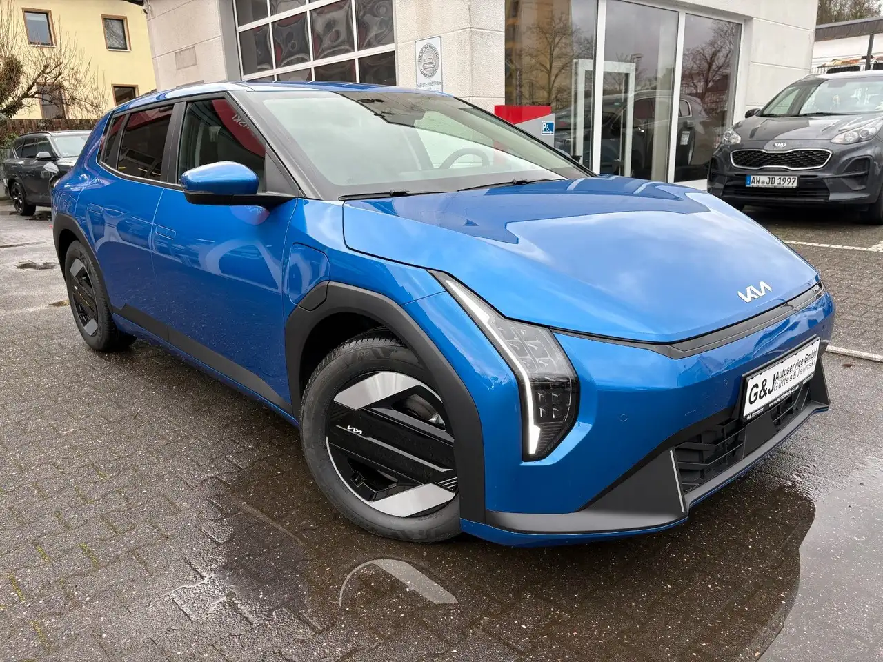 Kia EV4 4
