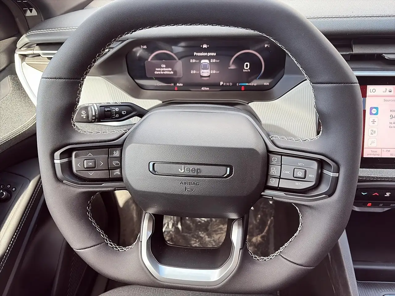 Jeep Cherokee снимка Jeep Cherokee