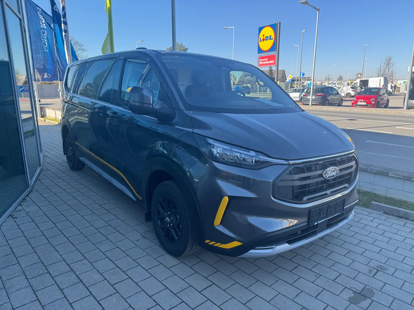 Ford Transit Custom 2.0 Ecoblue 320 L2 Trail LAGERBONUS Grau - 1