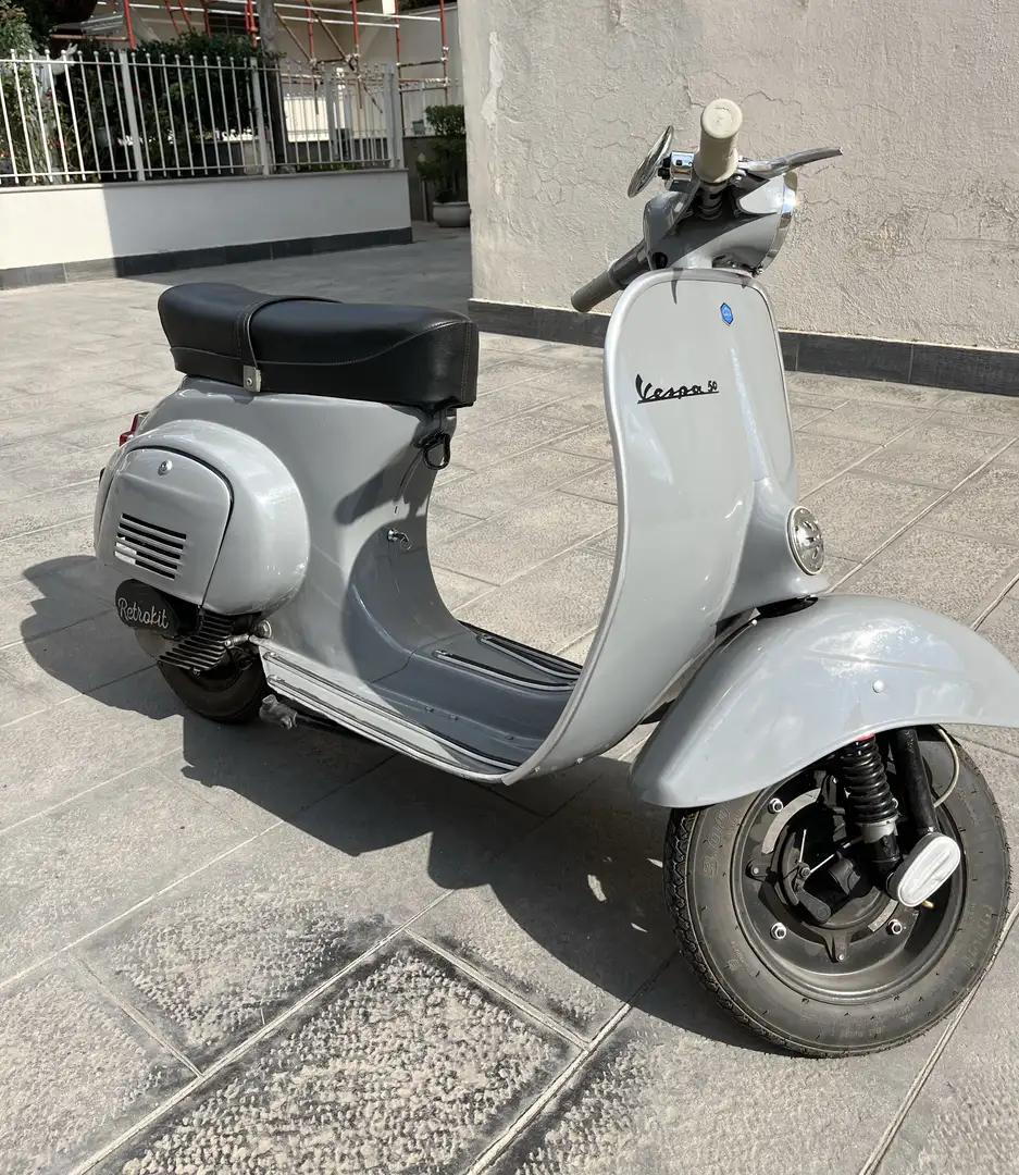 Vespa 50 vespa elettrica con motore Retrokit Серый - 2