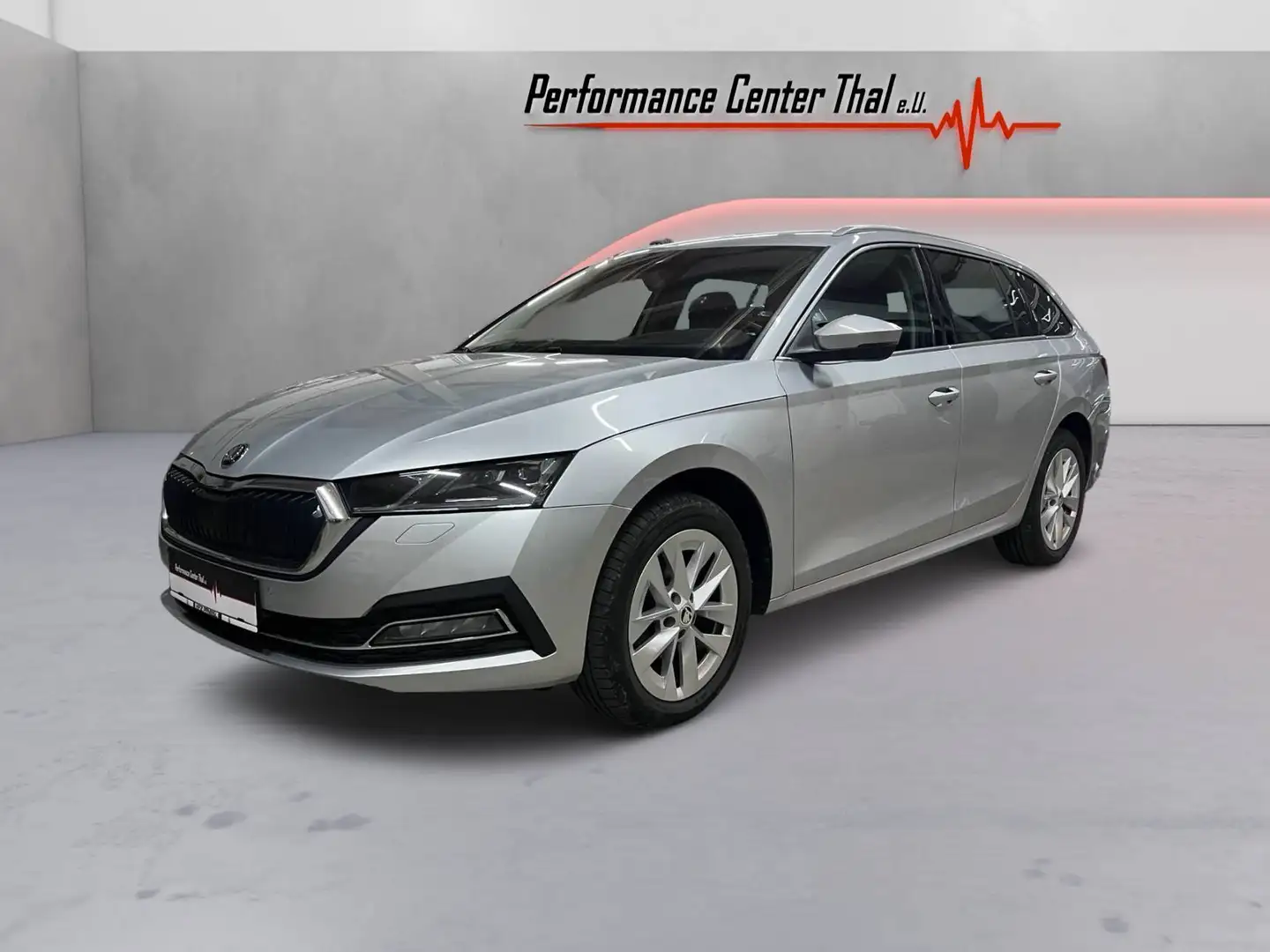 Skoda Octavia Style ACC AHK HeadUp Silber - 2
