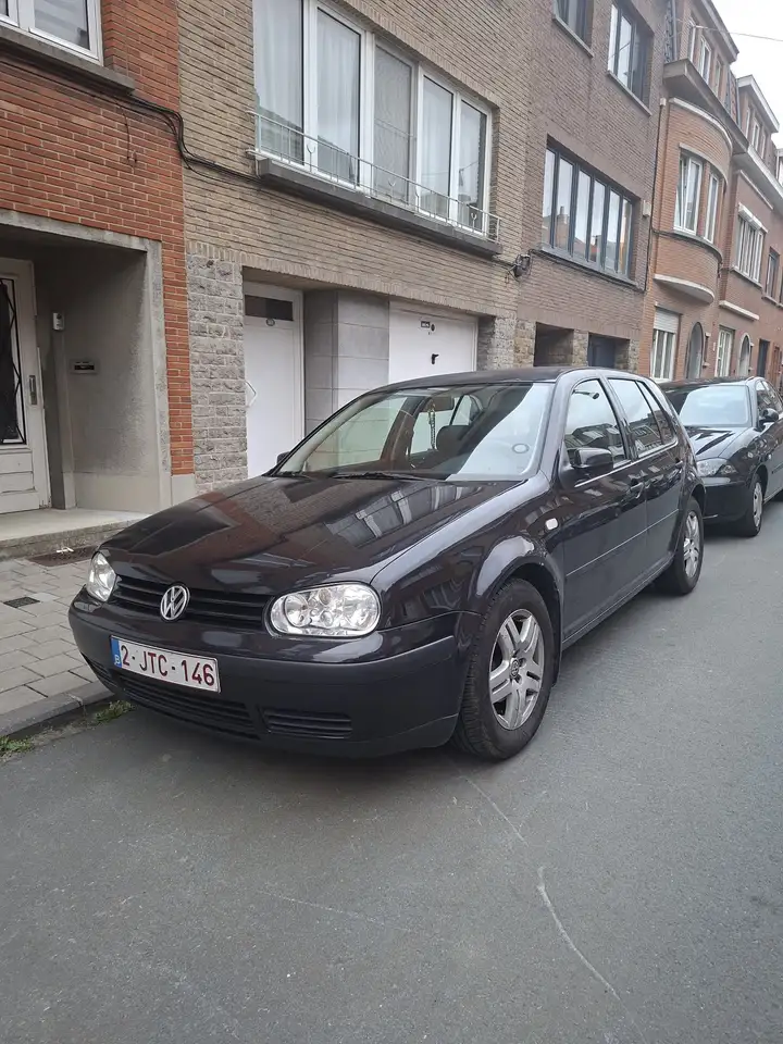Volkswagen Golf 1.4i Comfortline, foto 1
