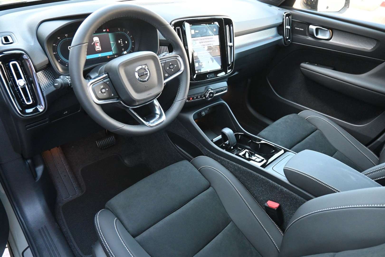 Volvo XC40 B4 Plus - 2024 - Joinsteer - #12