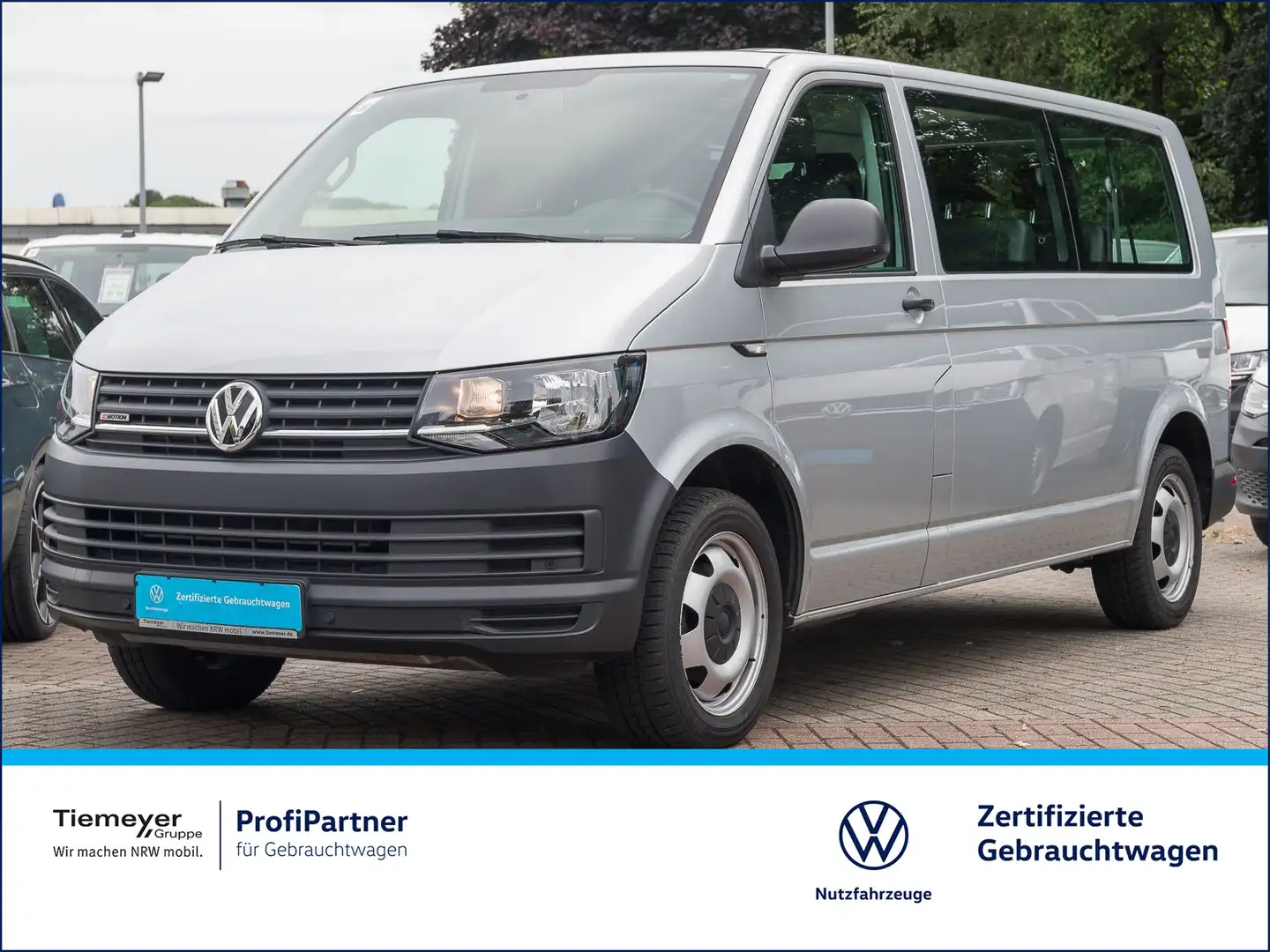 Volkswagen T6 Kombi ALLRAD LR LANG AHK 9-SITZE STD.HZ Plateado - 1