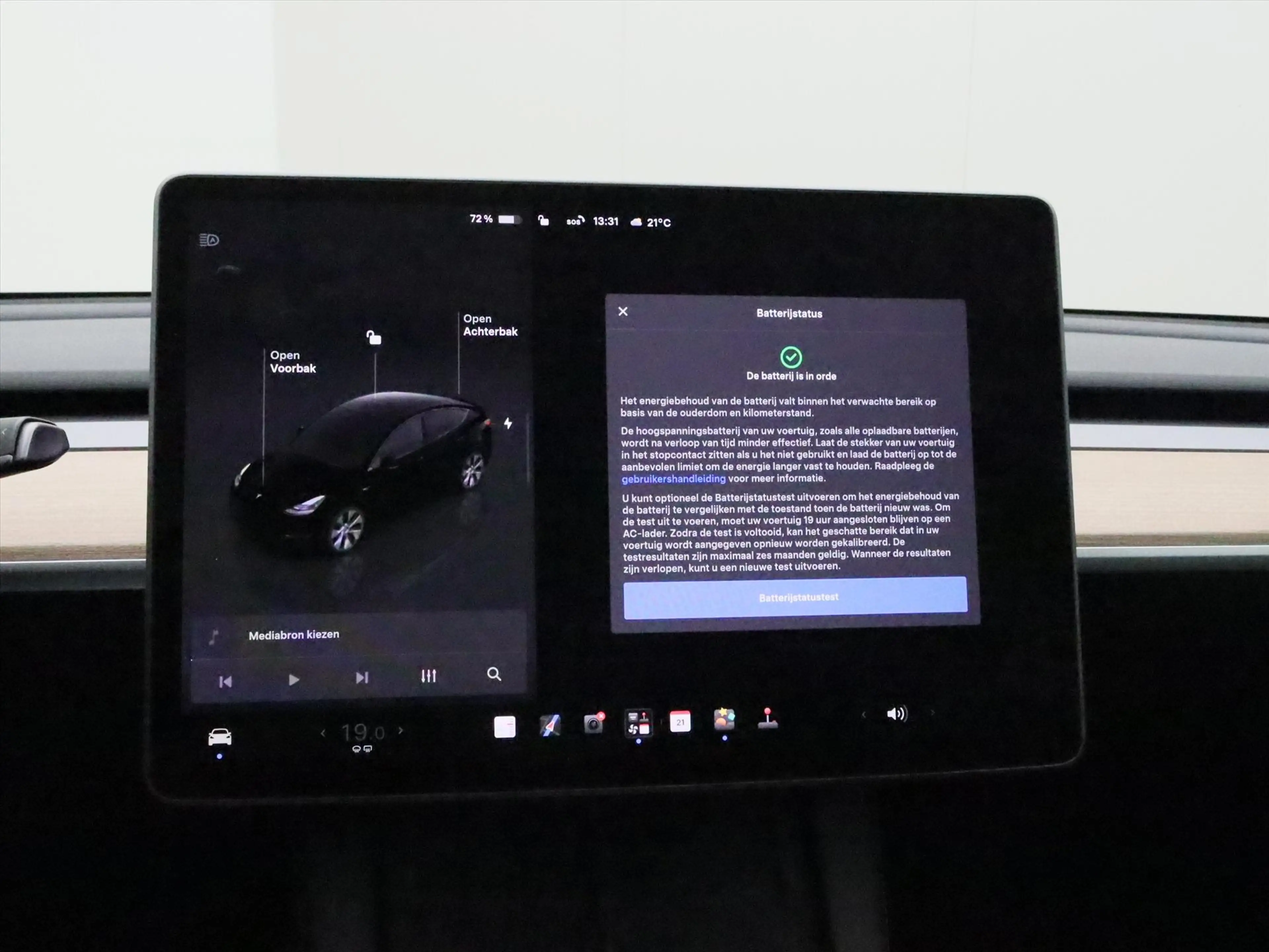 Tesla Model Y Long Range AWD 75kWh 351pk 94.4% SoH [ TREKHAAK+AM — photo 28