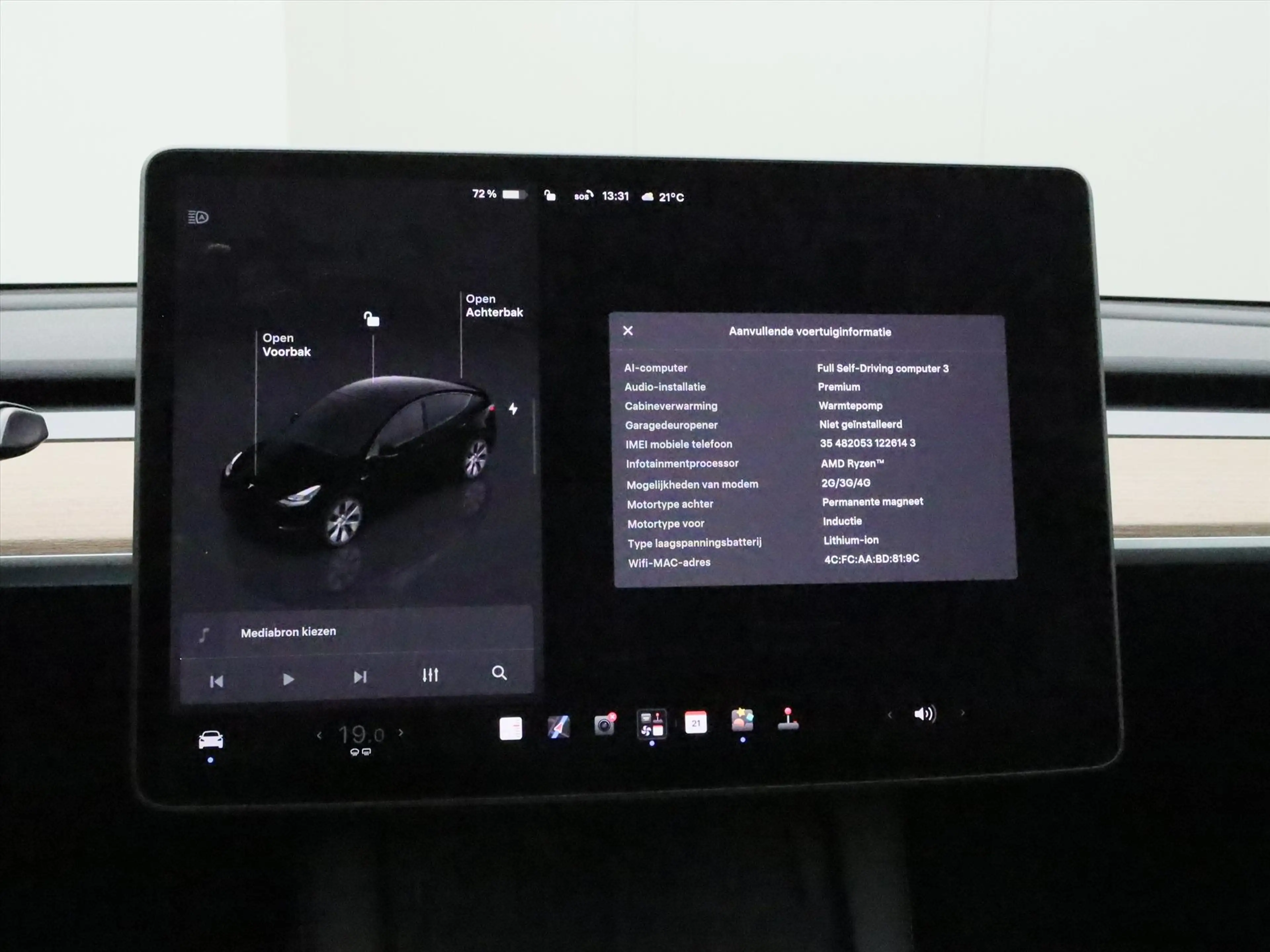 Tesla Model Y Long Range AWD 75kWh 351pk 94.4% SoH [ TREKHAAK+AM — photo 27