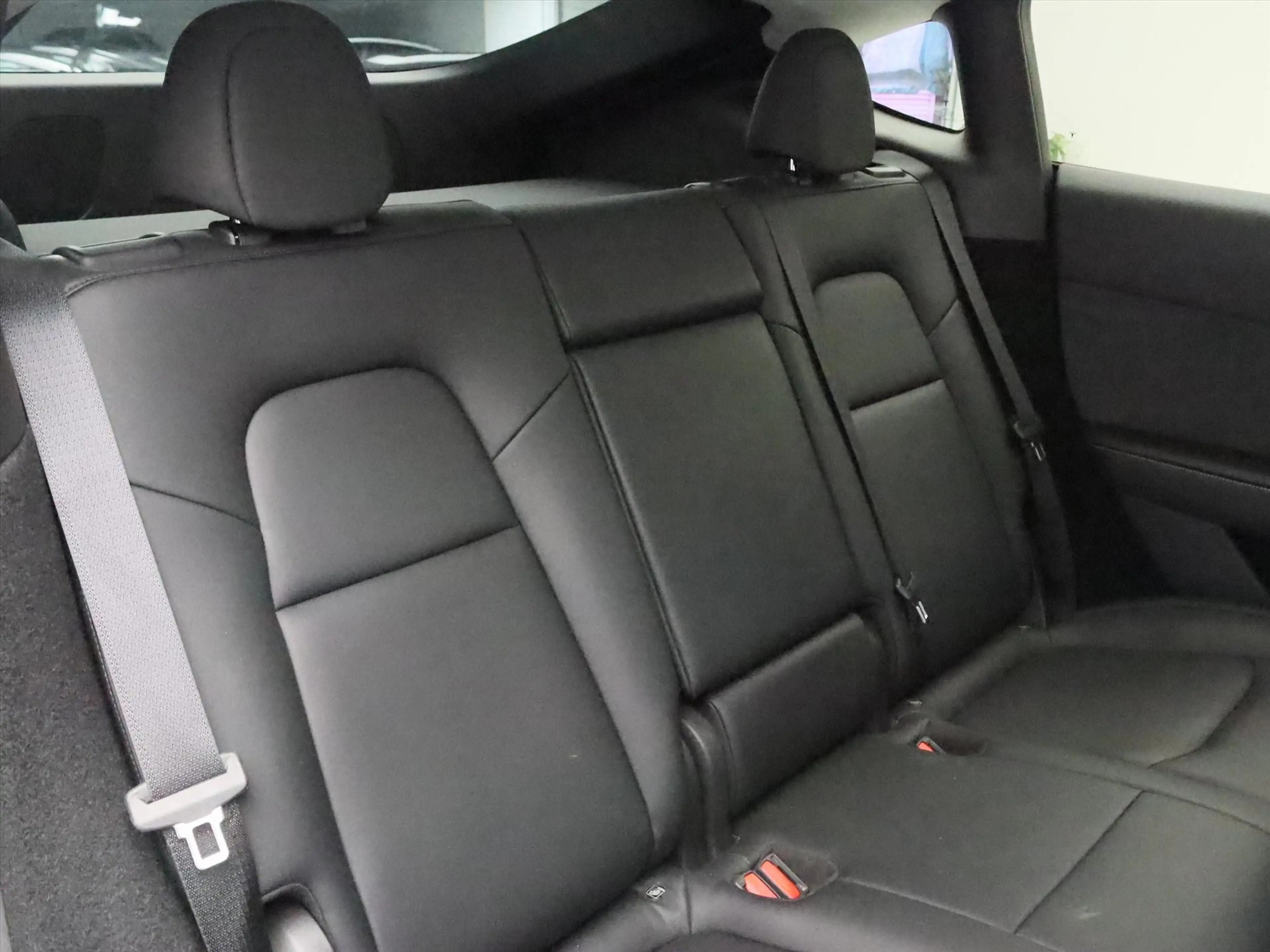 Tesla Model Y Long Range AWD 75kWh 351pk 94.4% SoH [ TREKHAAK+AM — photo 16