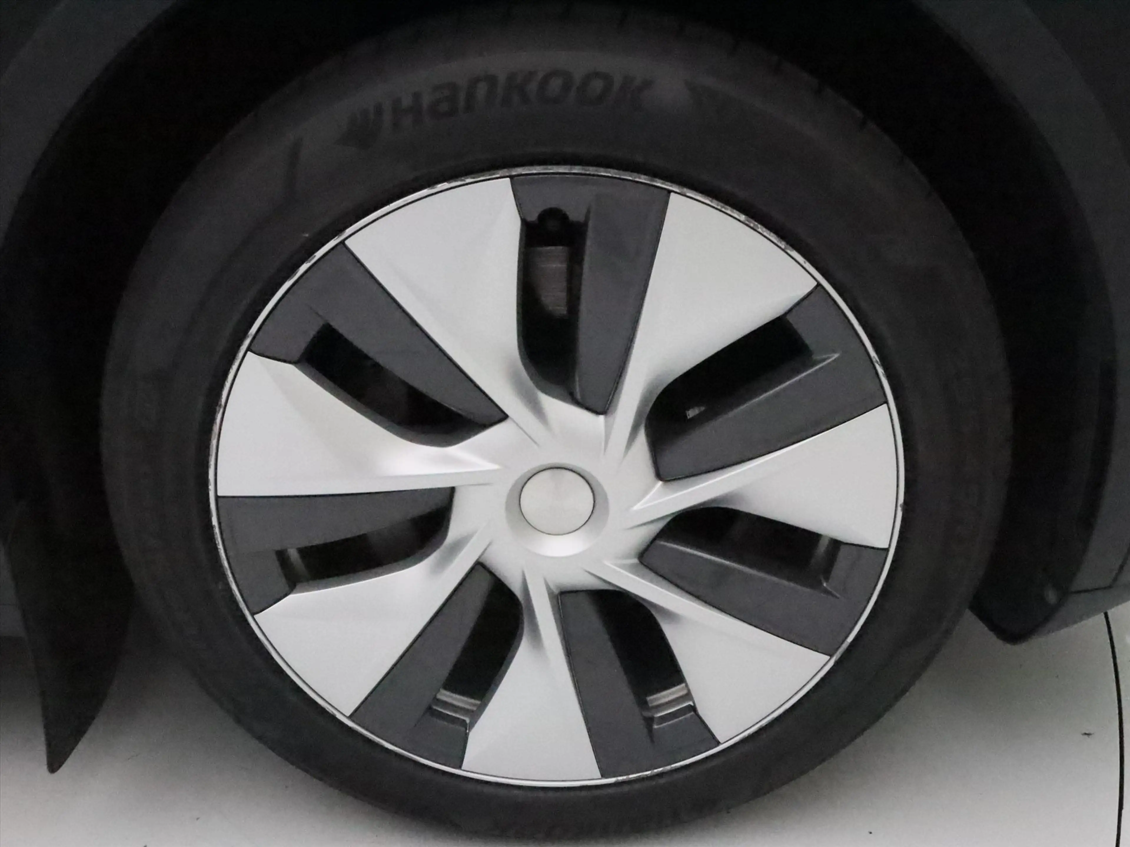 Tesla Model Y Long Range AWD 75kWh 351pk 94.4% SoH [ TREKHAAK+AM — photo 10