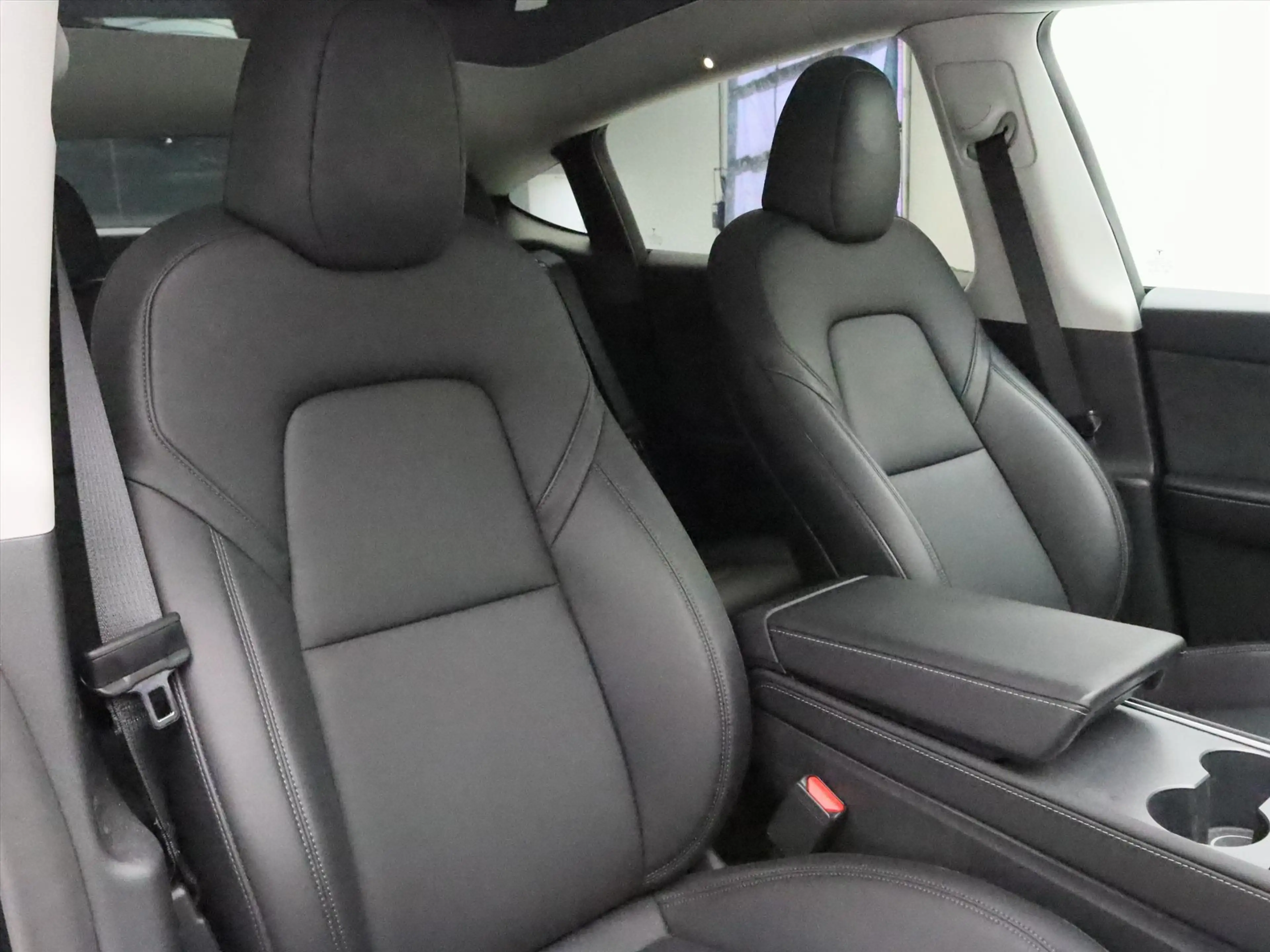 Tesla Model Y Long Range AWD 75kWh 351pk 94.4% SoH [ TREKHAAK+AM — photo 17