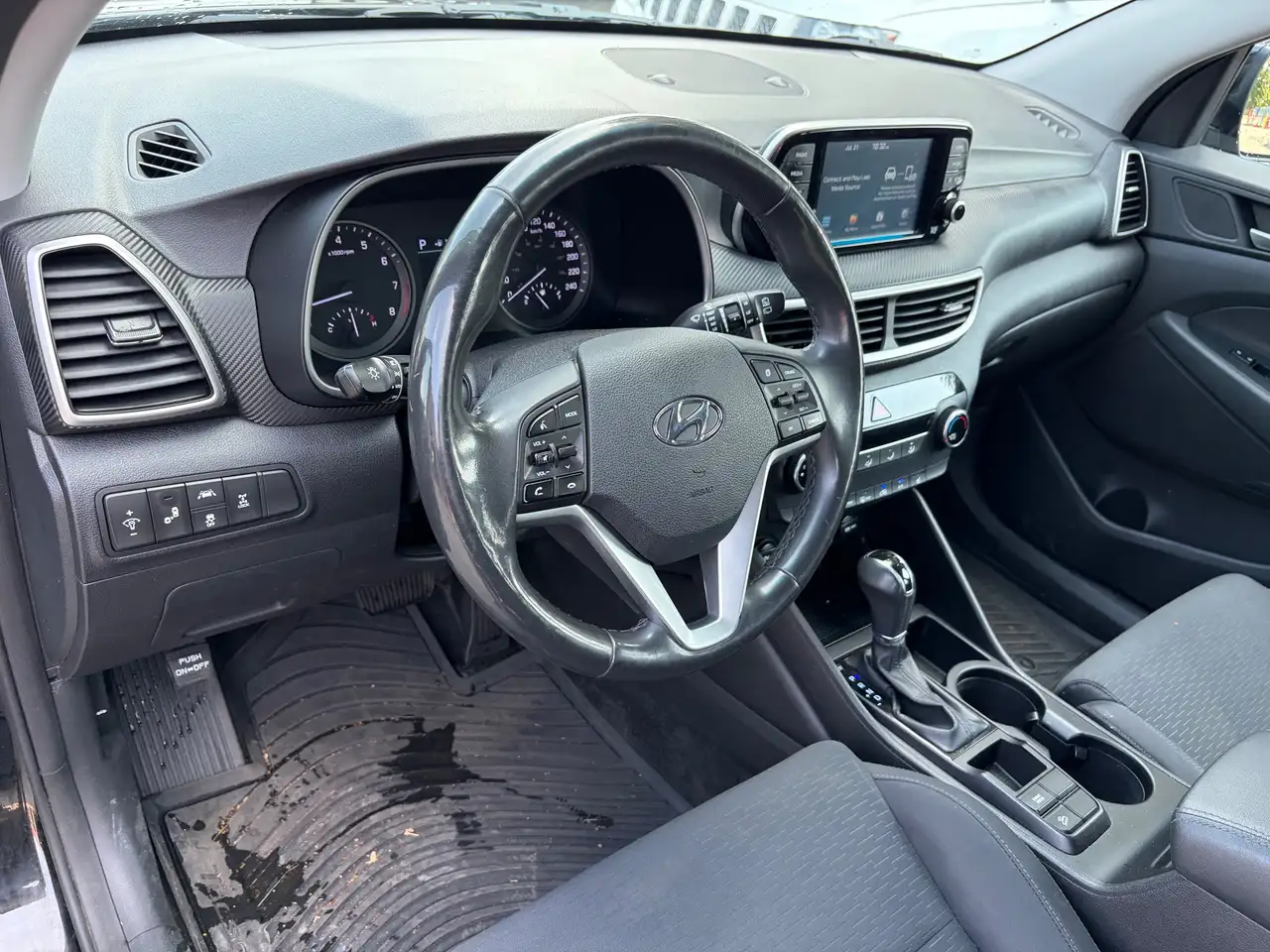 Hyundai TUCSON снимка Hyundai TUCSON