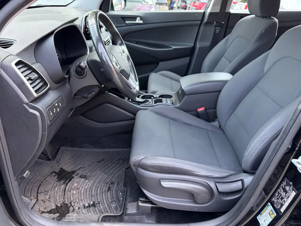 Hyundai TUCSON снимка Hyundai TUCSON