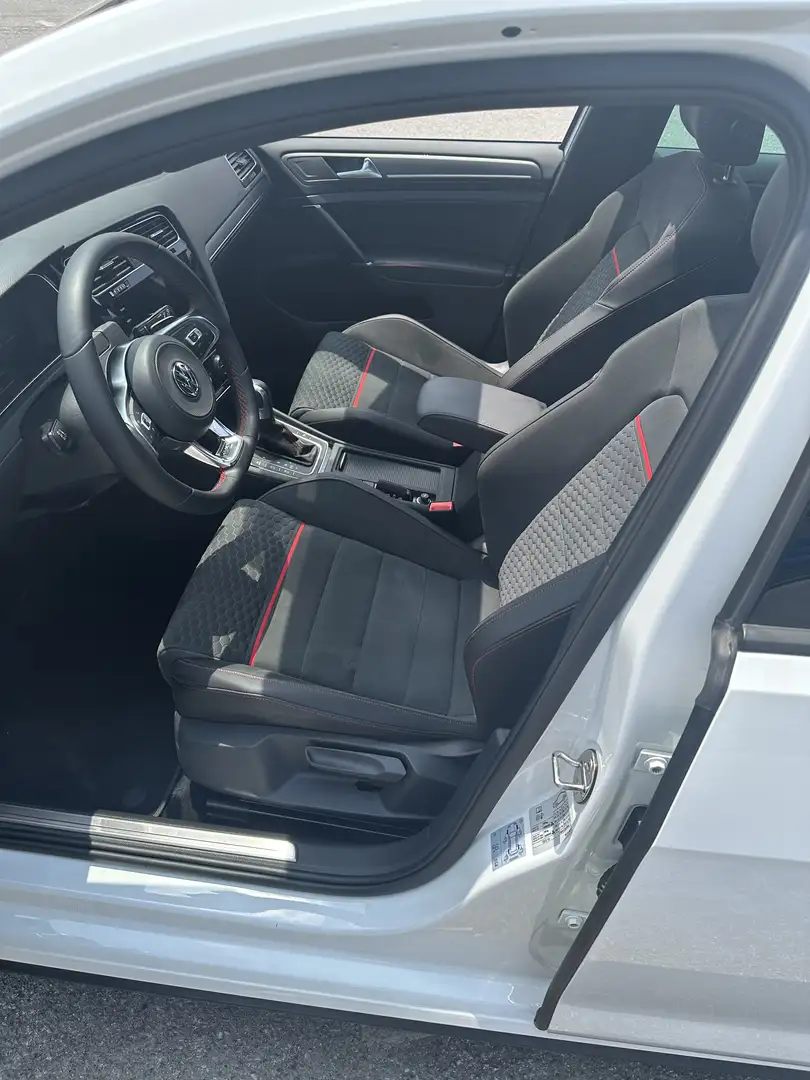 Volkswagen Golf GTI GOLF GTI 7.5 DSG FULL - 2