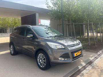 1.6 Essence, 4x4 Aut. Titanium