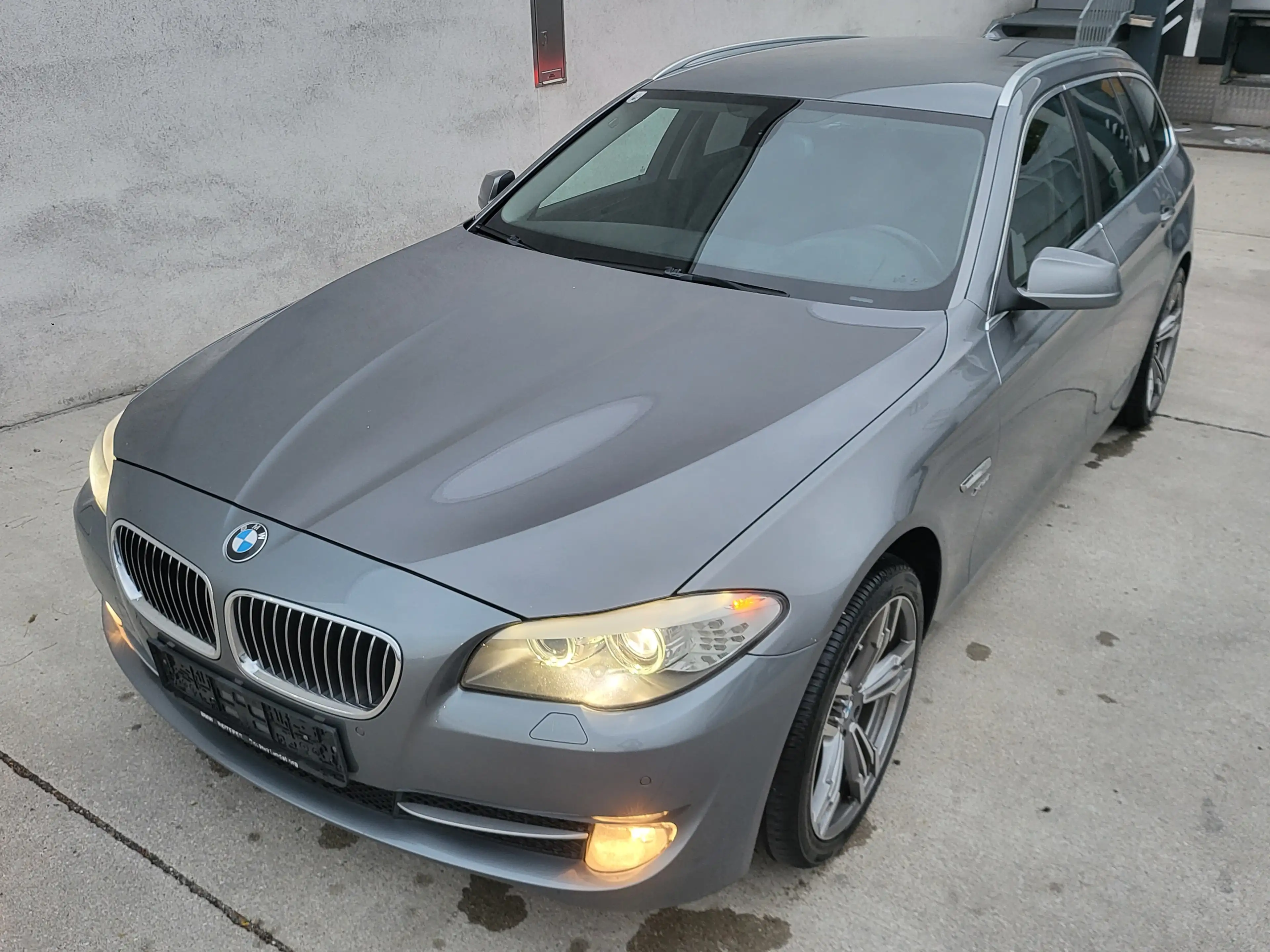 BMW 525 525d xDrive Touring Sport-Aut.