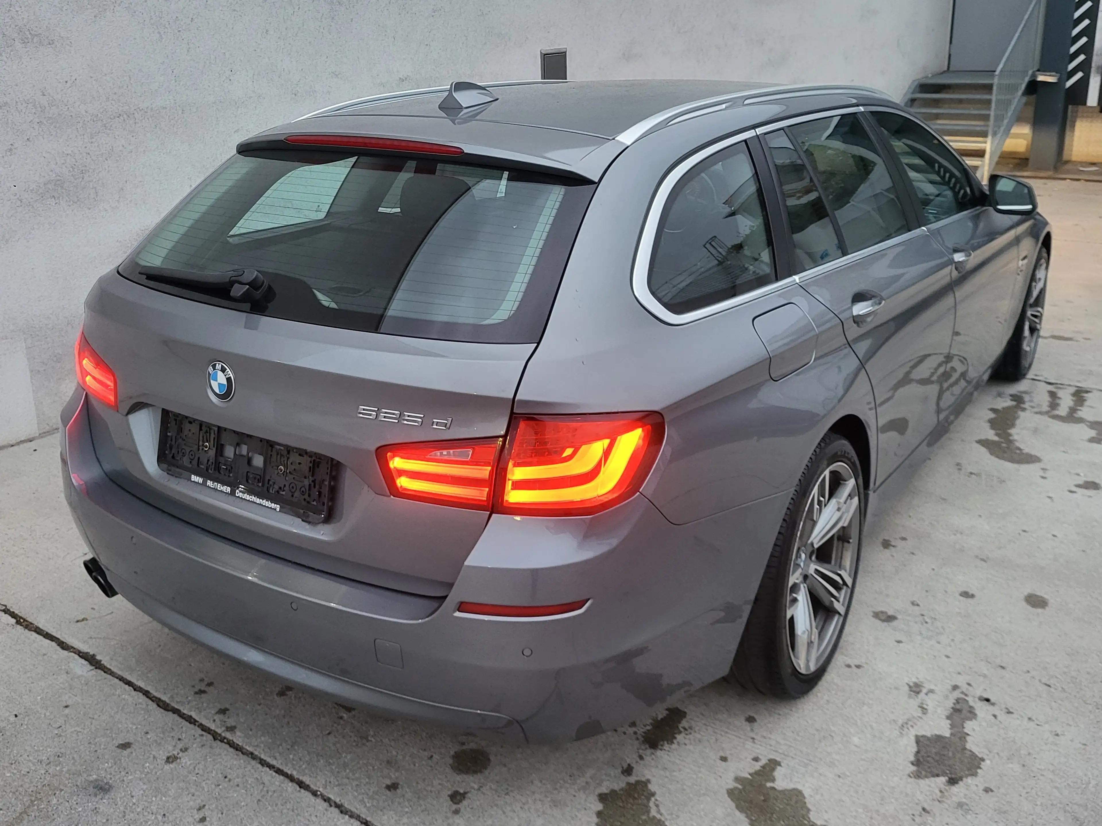BMW 525 525d xDrive Touring Sport-Aut. — photo 8
