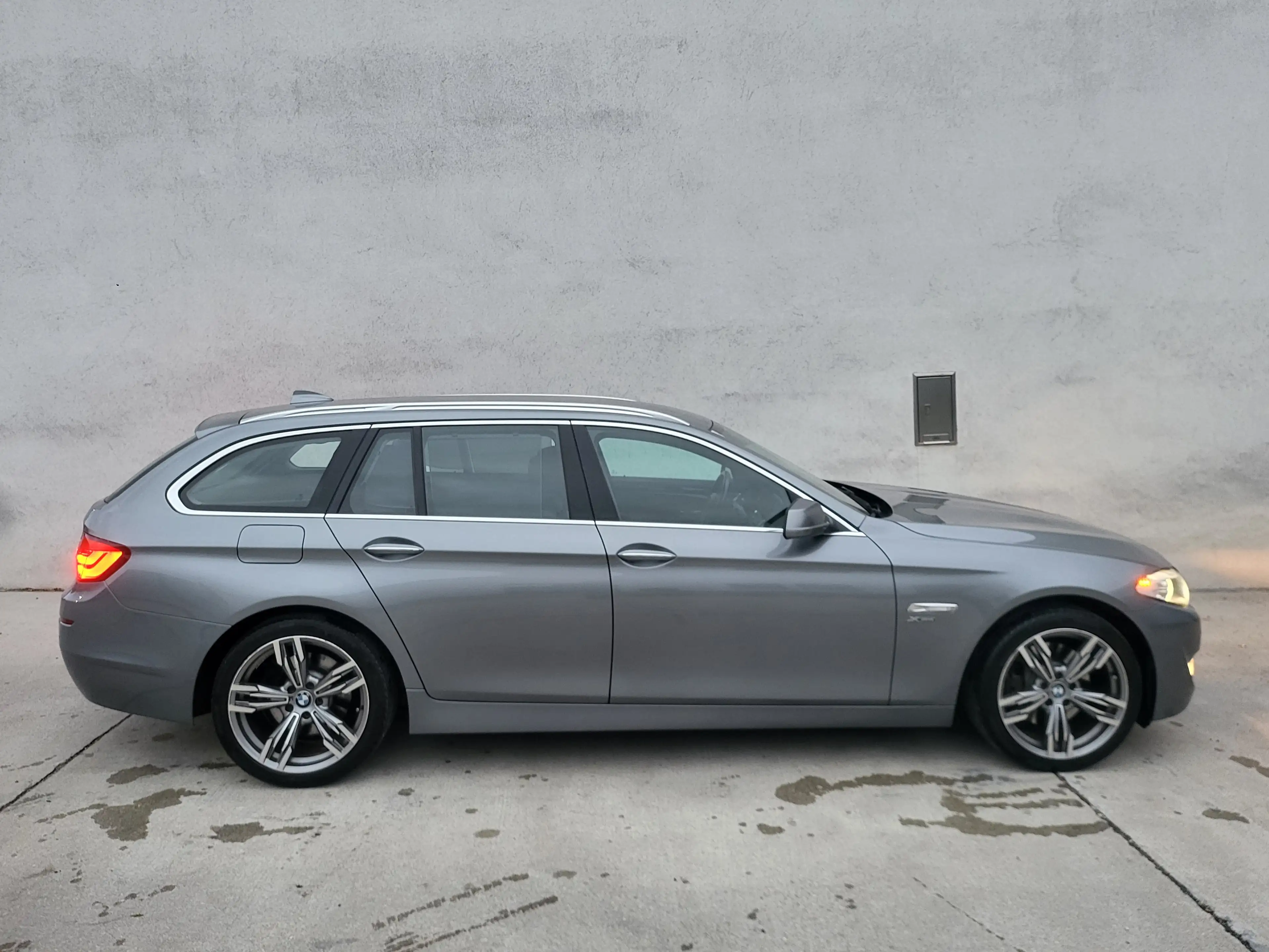BMW 525 525d xDrive Touring Sport-Aut. — photo 10