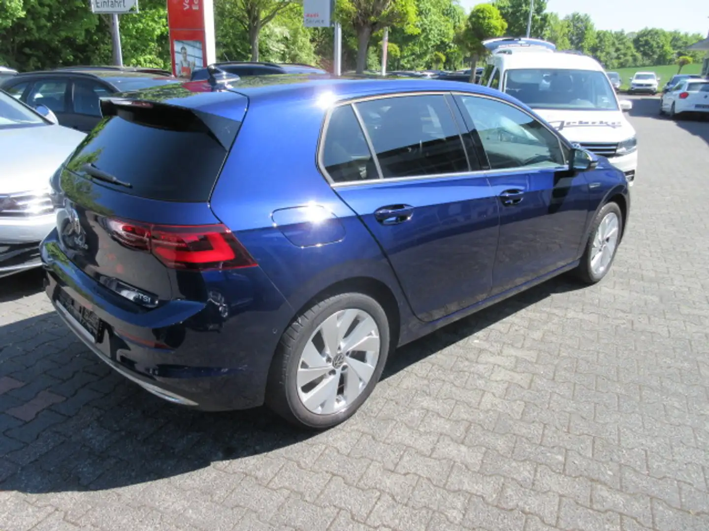 Volkswagen Golf Style 1.5 eTSI DSG NAVI PANO IQ LIGHT ACC ALU APS SITZHZ Blau - 2