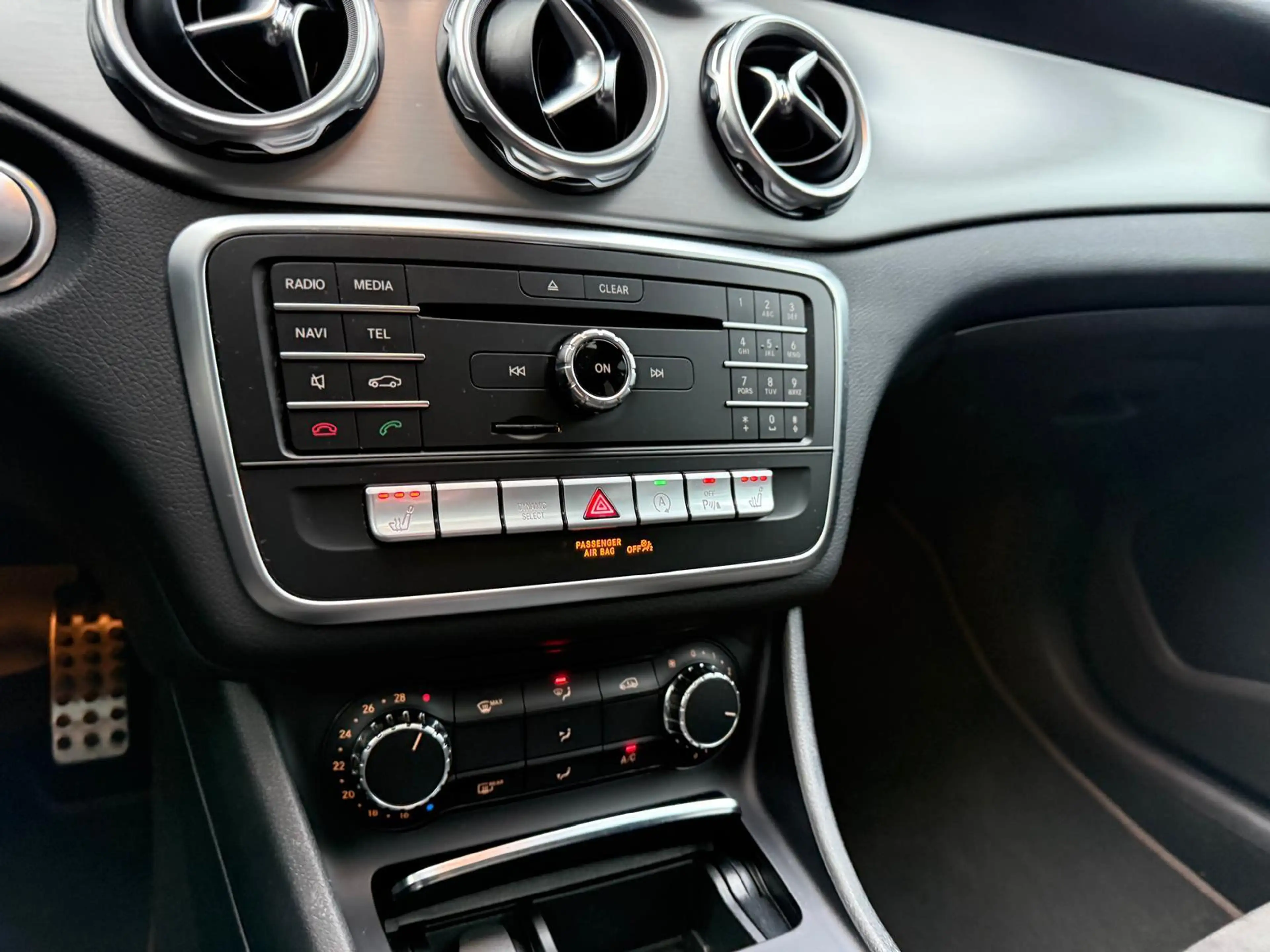 Mercedes-Benz GLA 250 Premium Plus | 1E EIGENAAR | 3/6/12MND GARANTIE | — photo 27