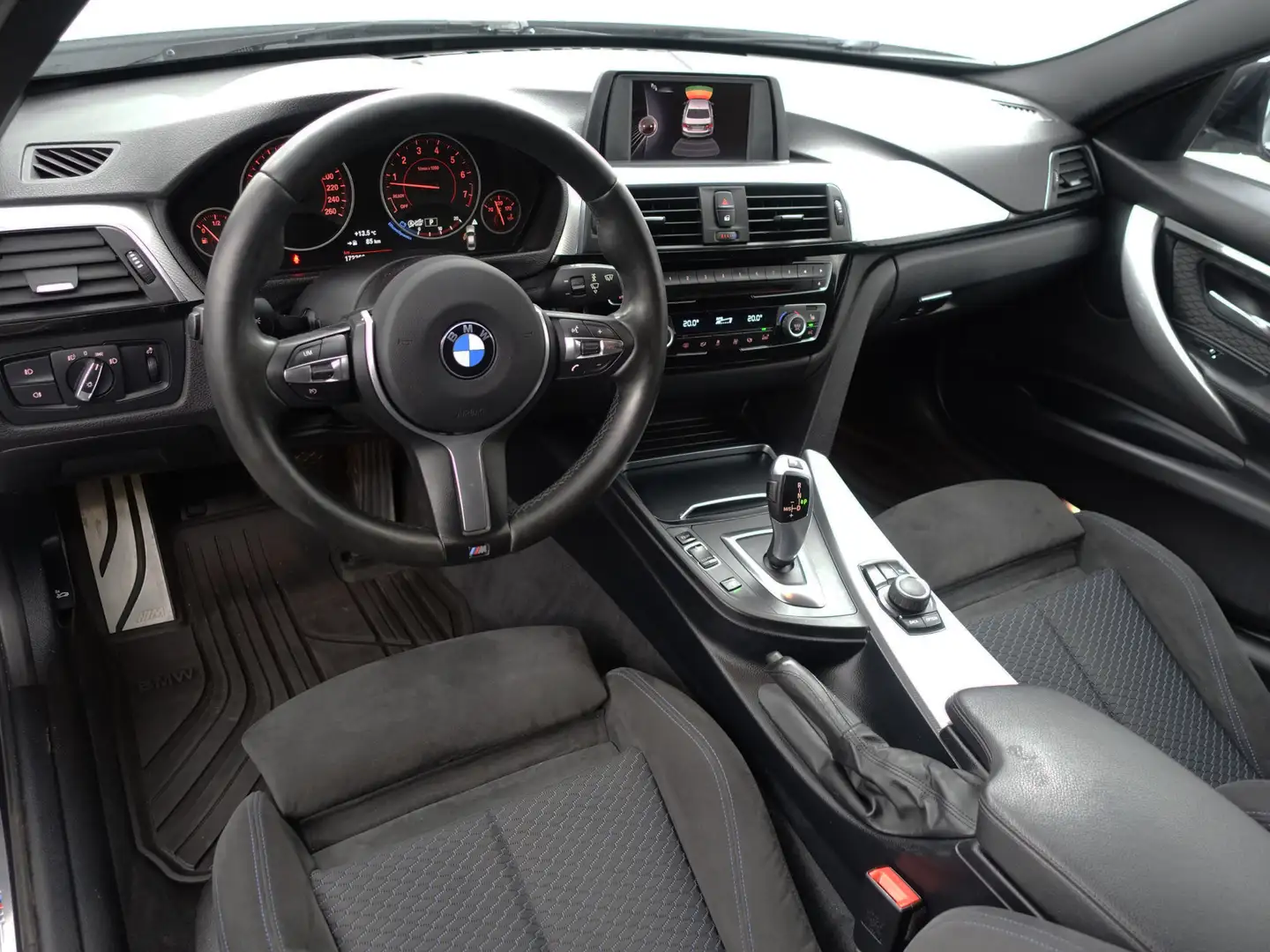 BMW 320 3-serie 320i xDrive 250pk M Performance Aut- Xenon Gris - 2