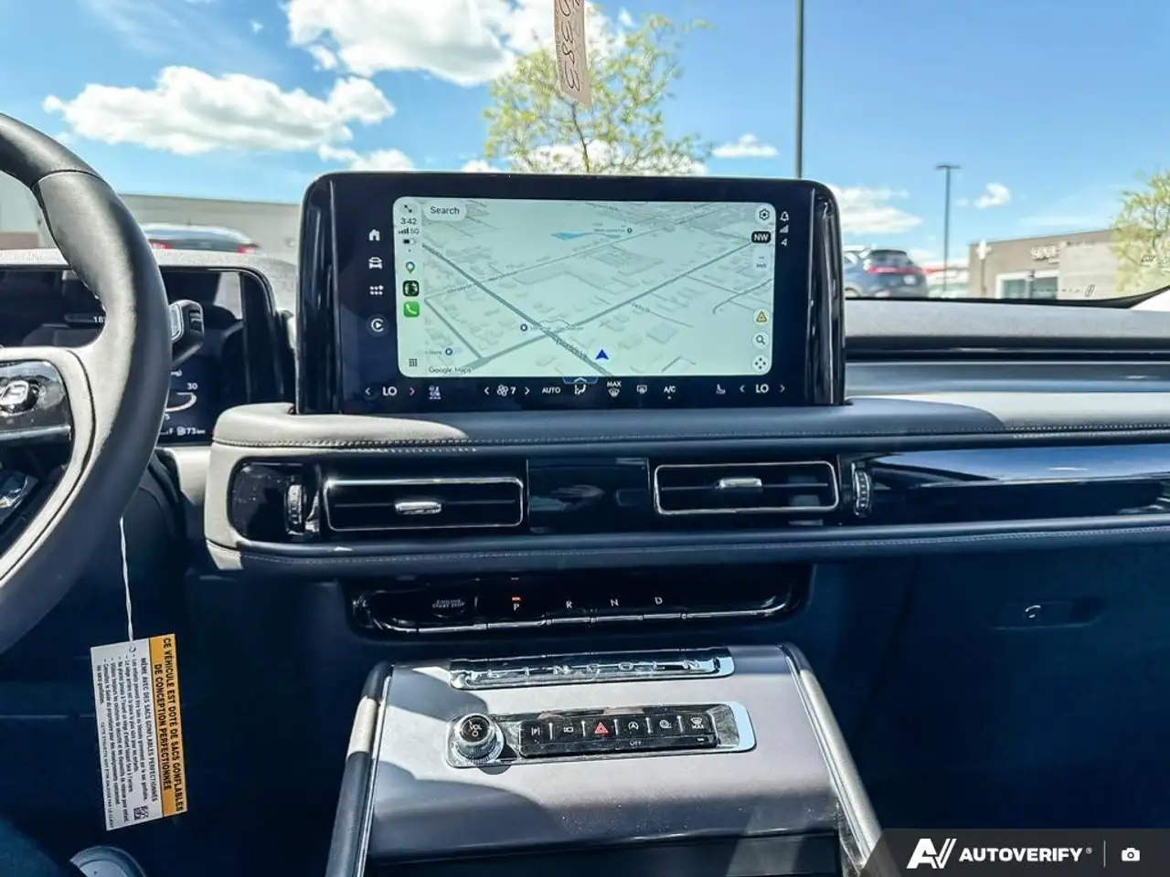 Lincoln Aviator снимка Lincoln Aviator