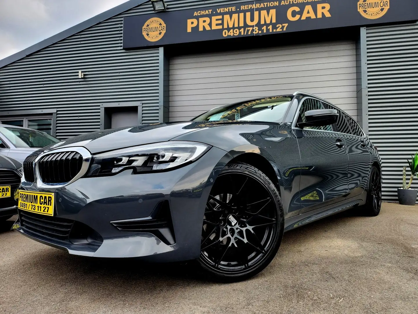 BMW 318 Touring 318d TOIT PANORAMIQUE CUIR XENON LED Grijs - 1