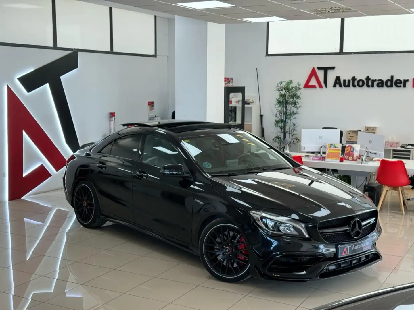 Mercedes-Benz CLA 45 AMG 4Matic 7G-DCT Negro - 1