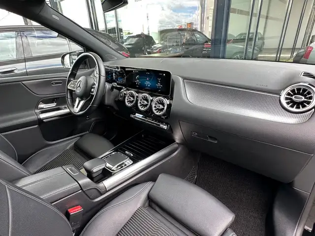 Mercedes-Benz B-Class view 15