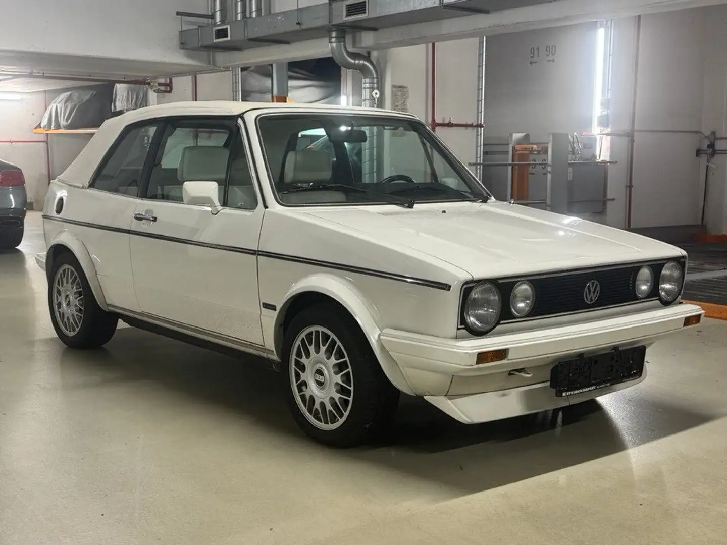 Volkswagen Golf Cabrio Blanc - 2