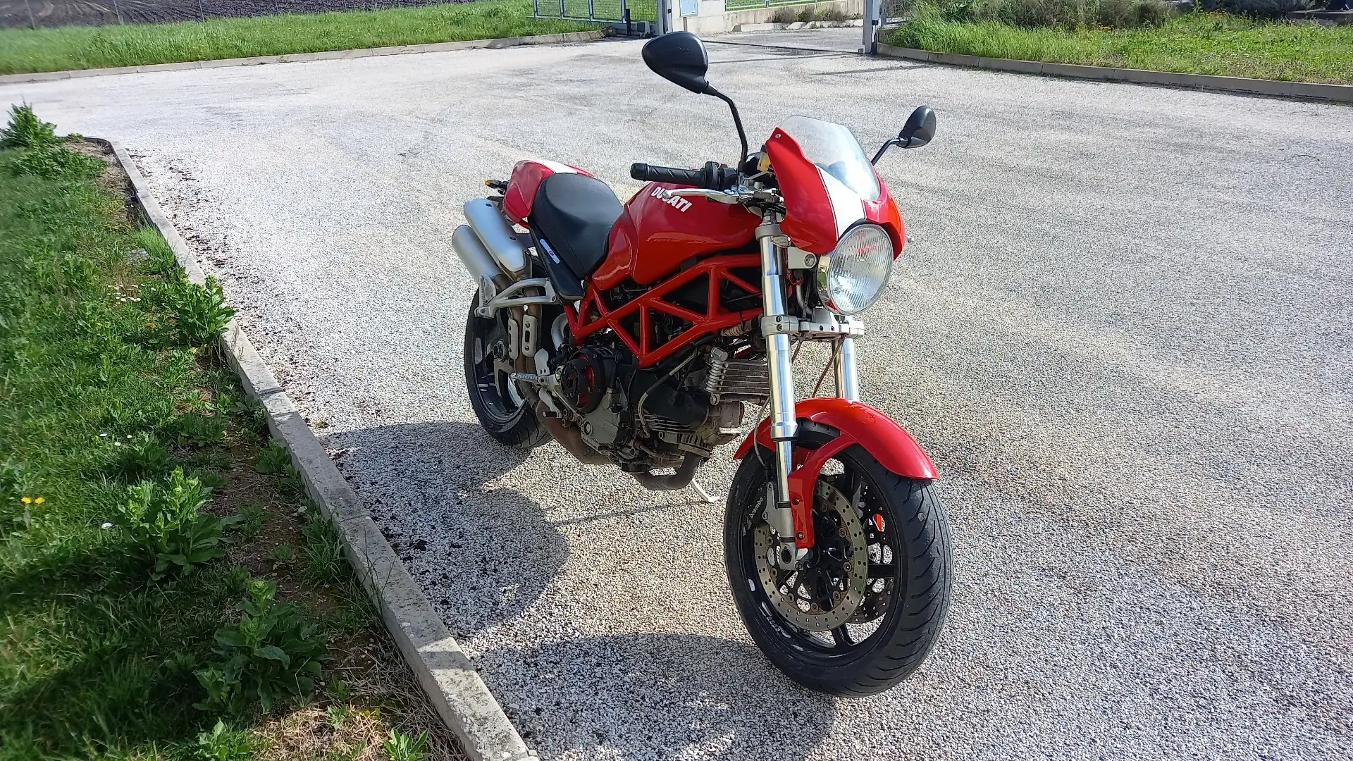 Ducati Monster S2R 1000 Červená - 2