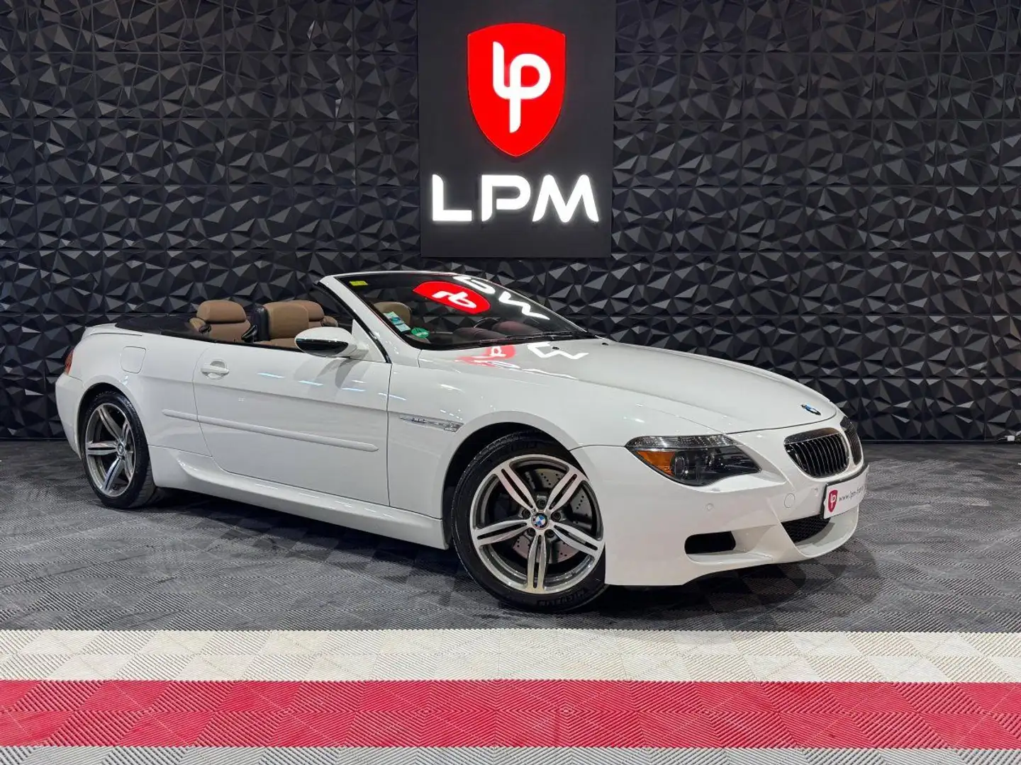 BMW M6 Cabriolet I (E64) 507ch Blanc - 1