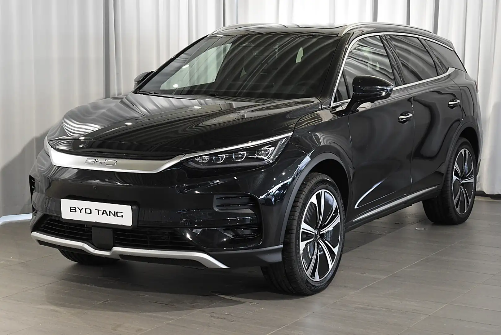 BYD Tang NEW Tang EV 4WD Flagship *7Sitzer* *Aktionsprei... Schwarz - 1