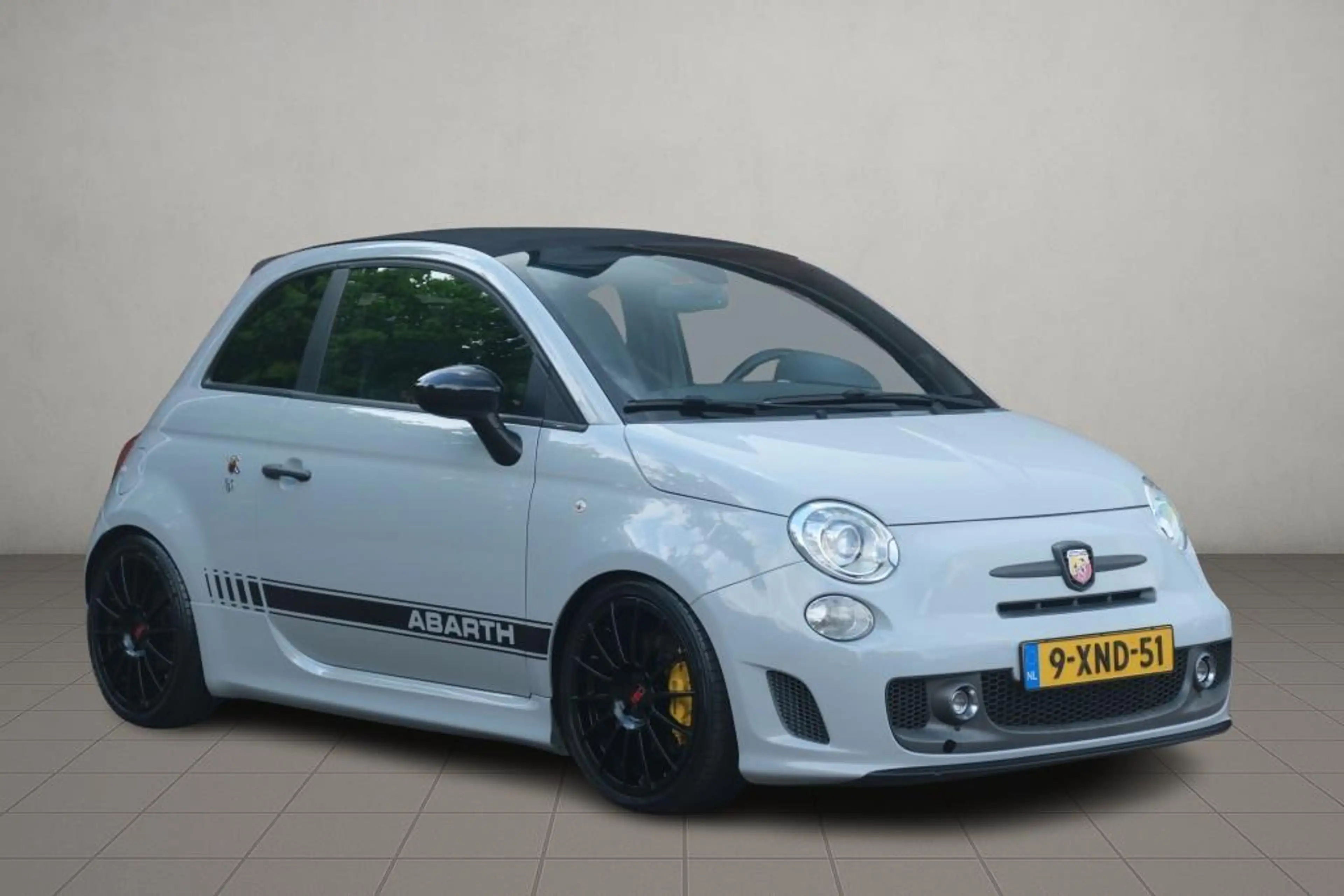 Fiat 500 Abarth 1.4 T-Jet 160pk 595 Competizione — photo 2