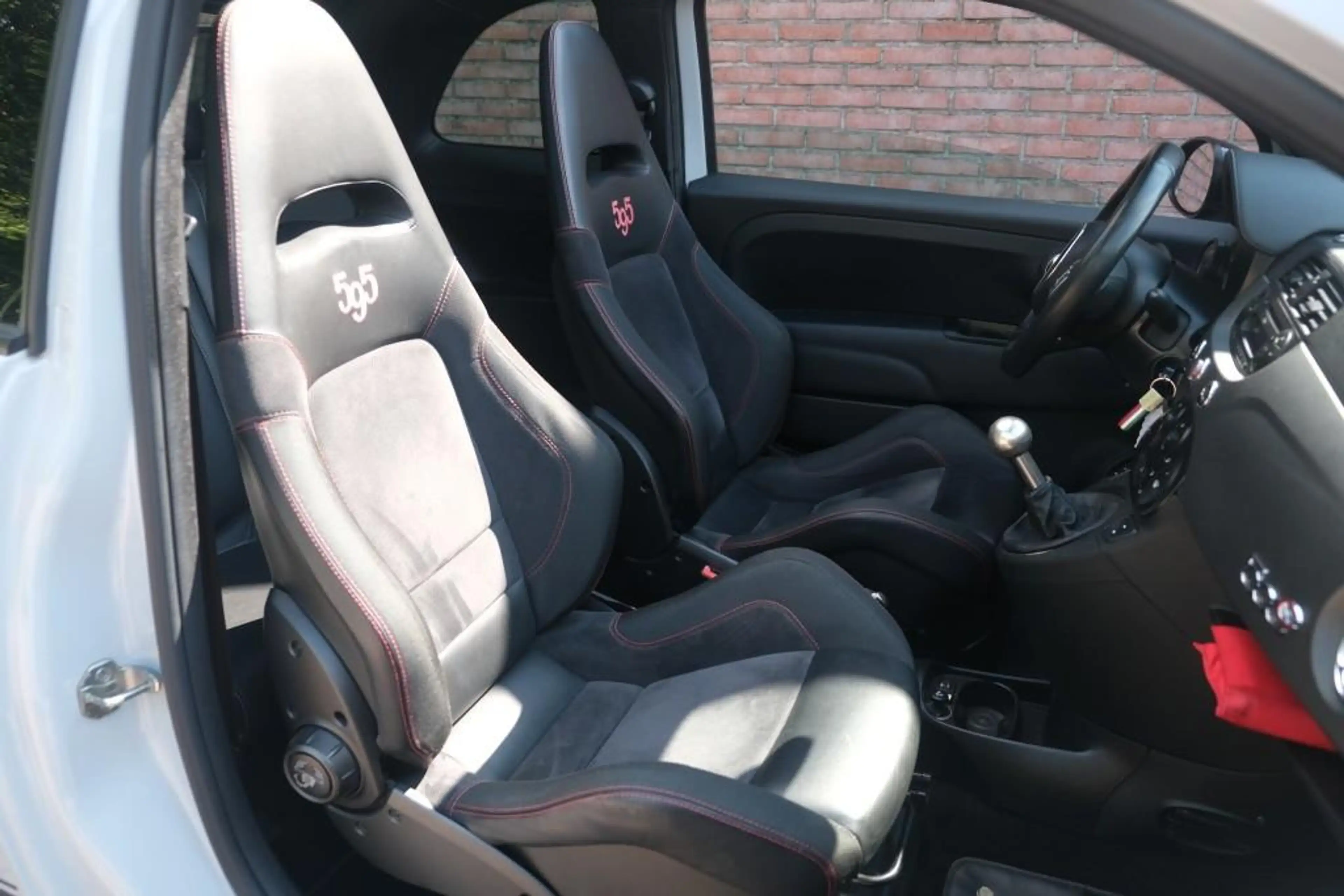 Fiat 500 Abarth 1.4 T-Jet 160pk 595 Competizione — photo 6