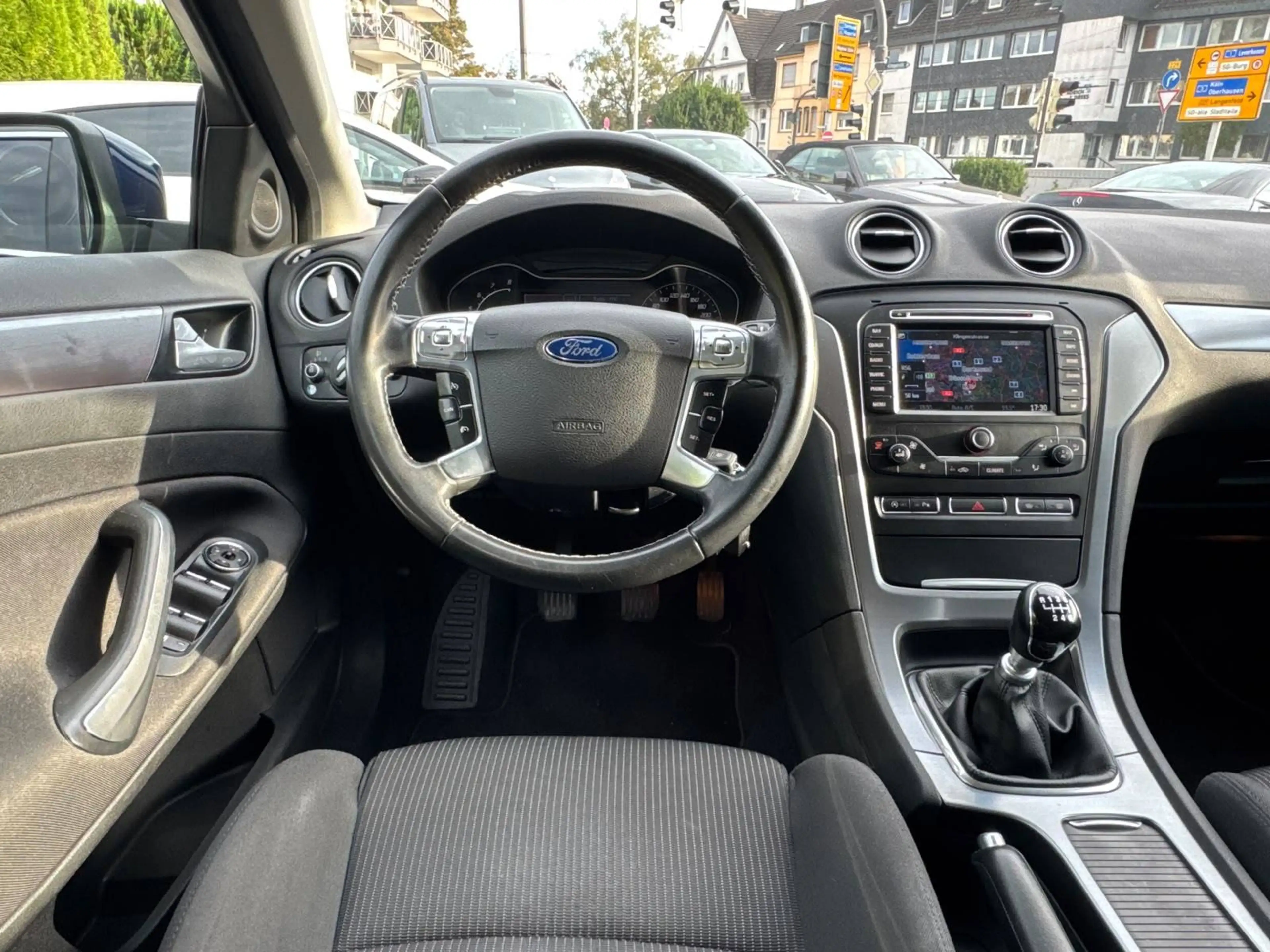 Ford Mondeo Titanium sehr gepflegt — photo 10