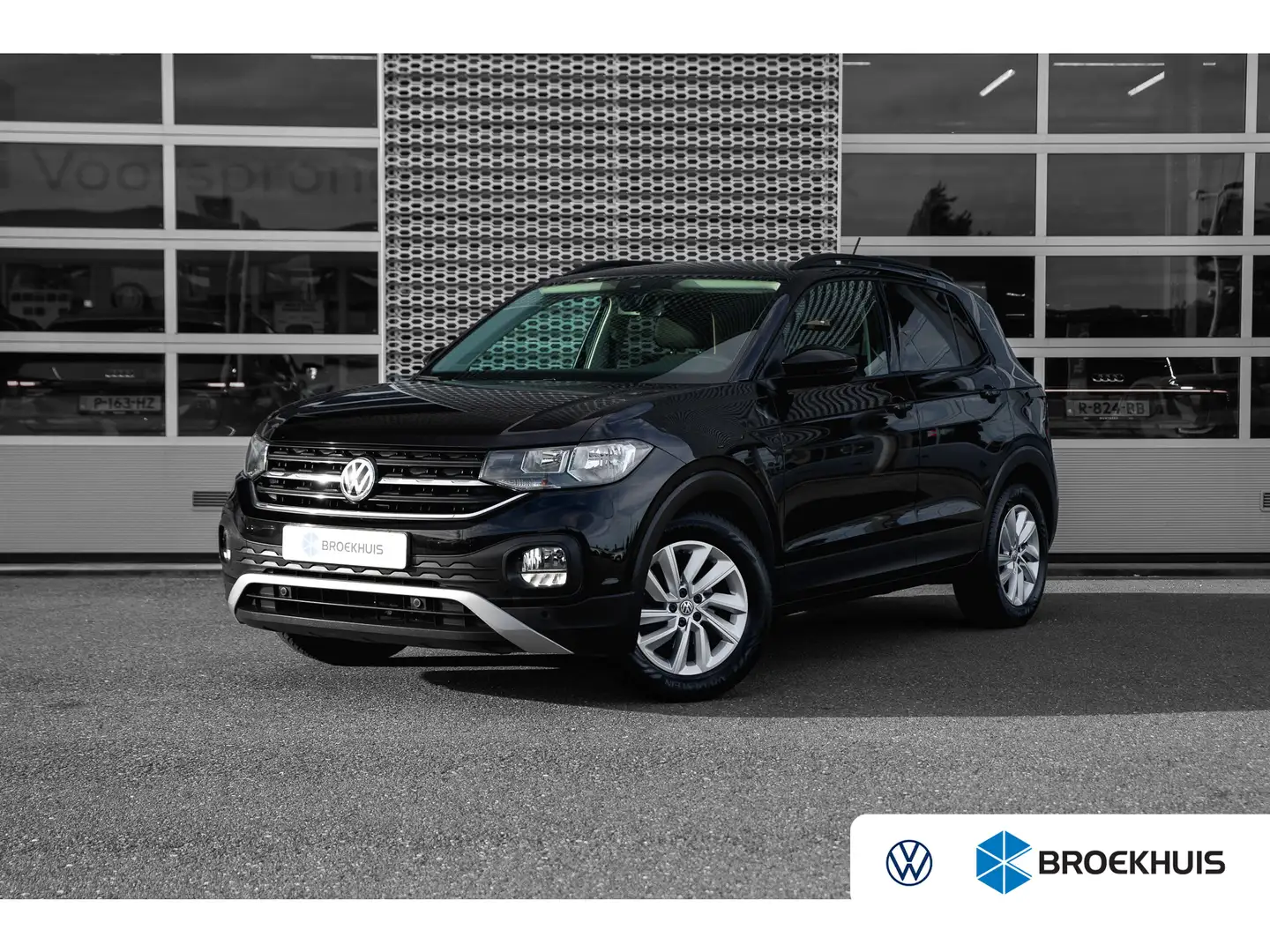 Volkswagen T-Cross 1.0 TSI Life | Apple Carplay | Airco | PDC | Zwart - 1