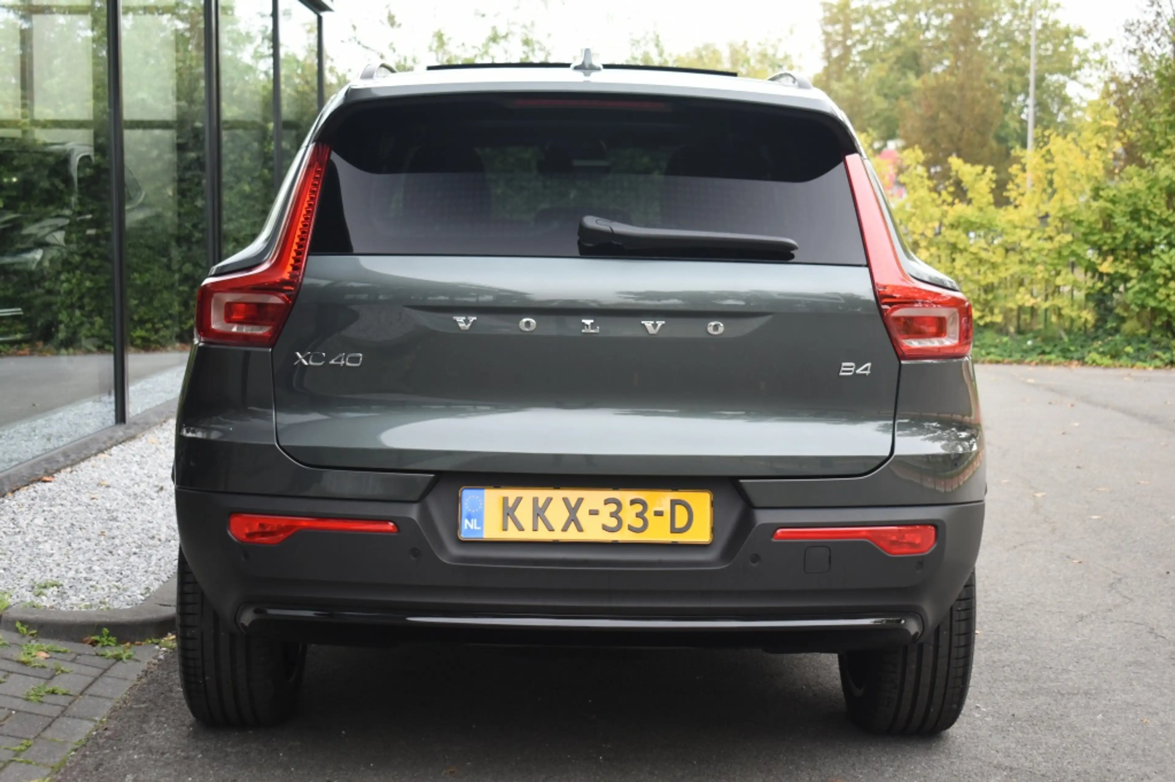 Volvo XC40 B4 197pk Plus Dark | Lounge | Lighting | Trekhaak — photo 10