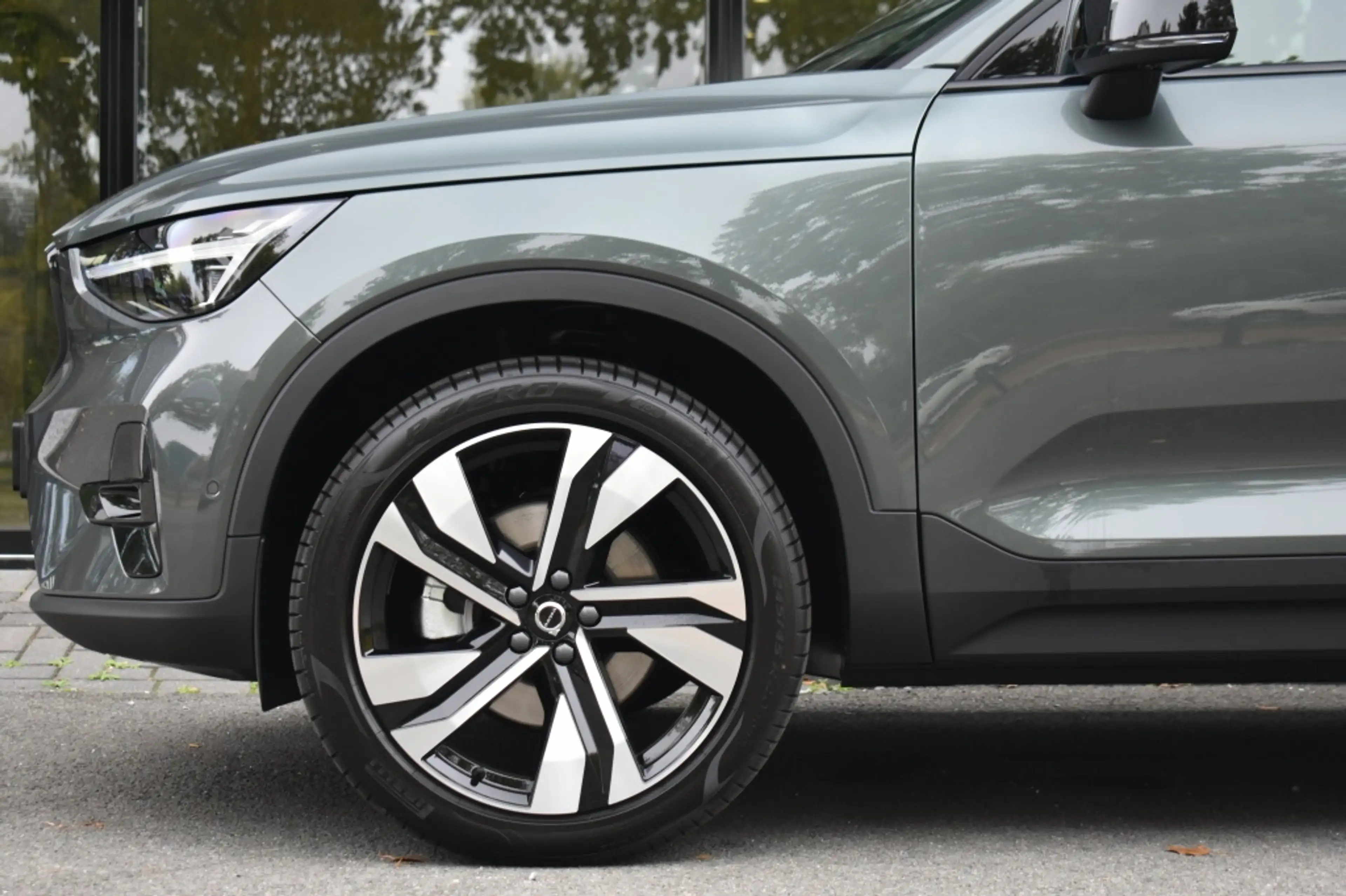 Volvo XC40 B4 197pk Plus Dark | Lounge | Lighting | Trekhaak — photo 6
