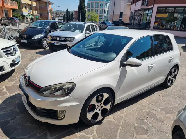 Volkswagen Golf GTI Golf 5p 2.0 tsi GTI 210cv