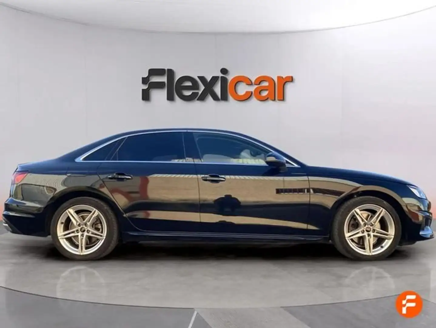 Audi A4 Advanced 35 TFSI 110kW (150CV) S tronic Negro - 2