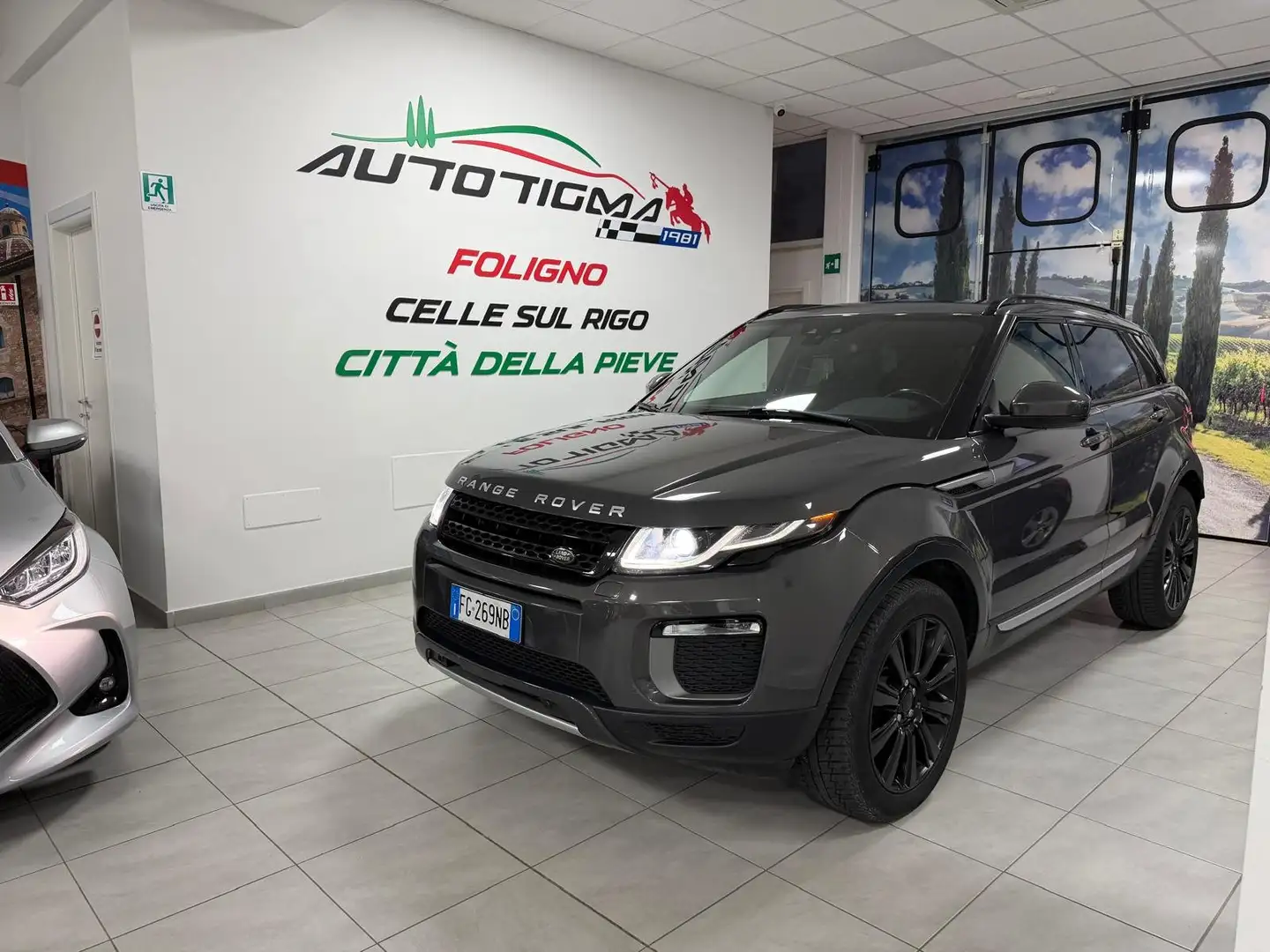 Land Rover Range Rover Evoque 5p 2.0 td4 150cv auto Grey - 1
