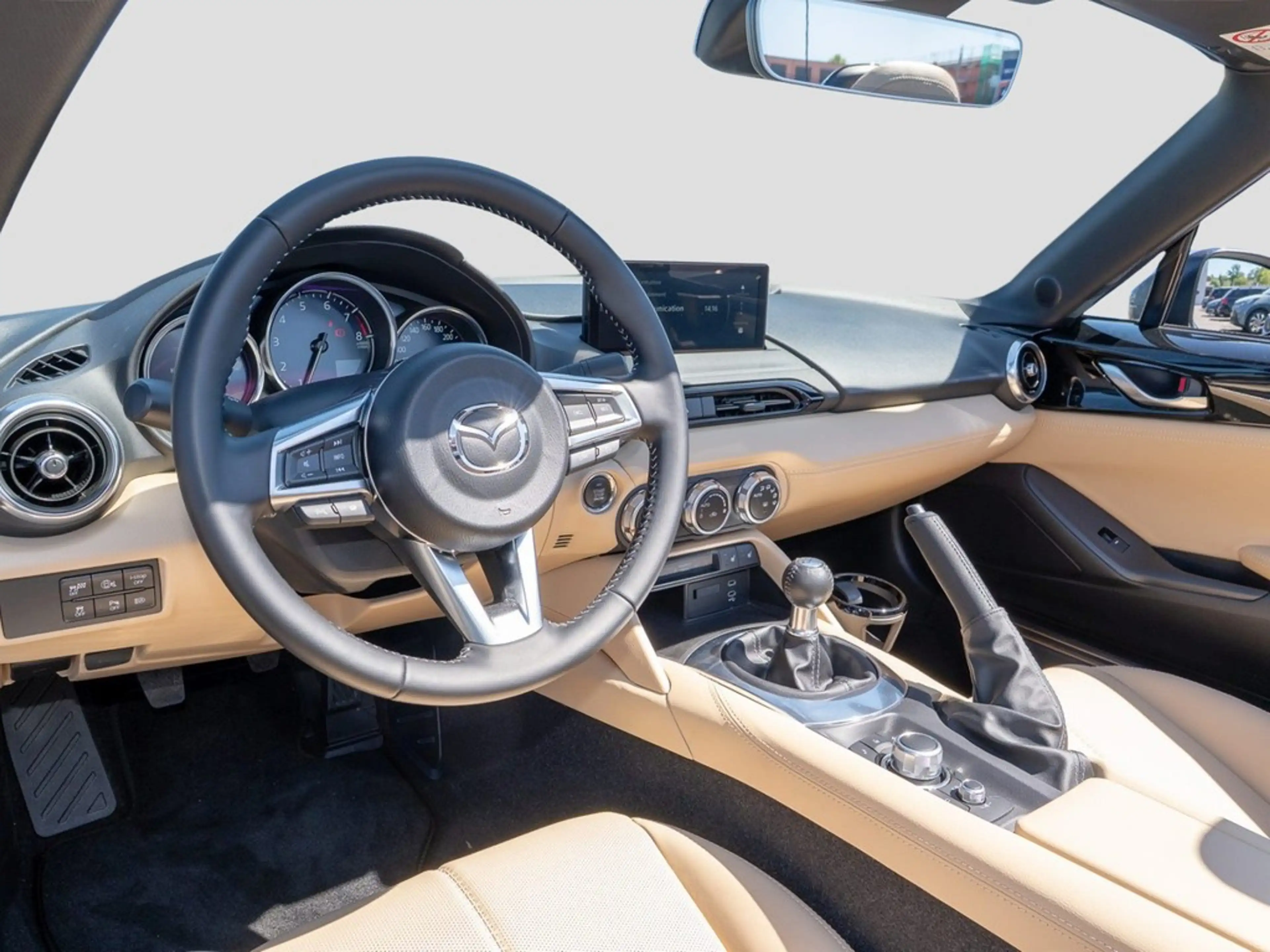 Mazda MX-5 Kazari LED, Navi, Kamera — photo 12