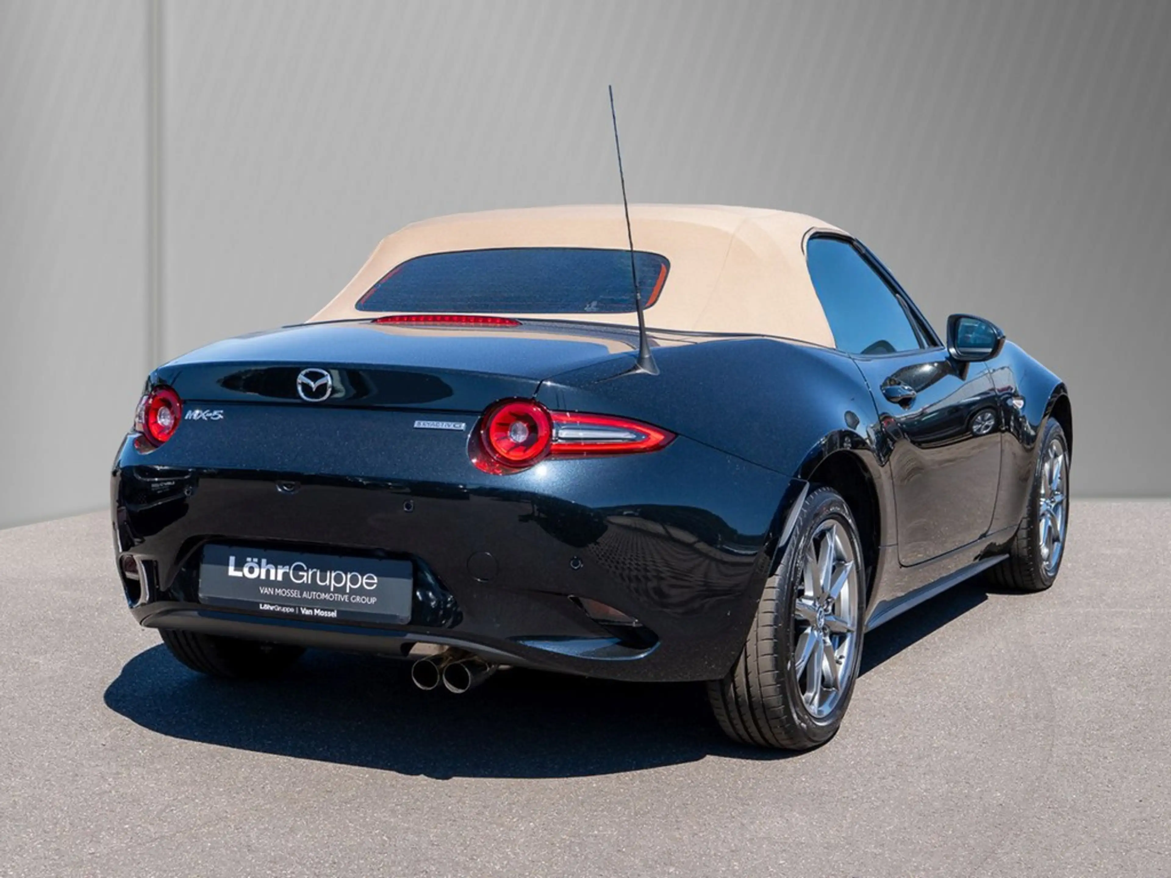 Mazda MX-5 Kazari LED, Navi, Kamera — photo 5