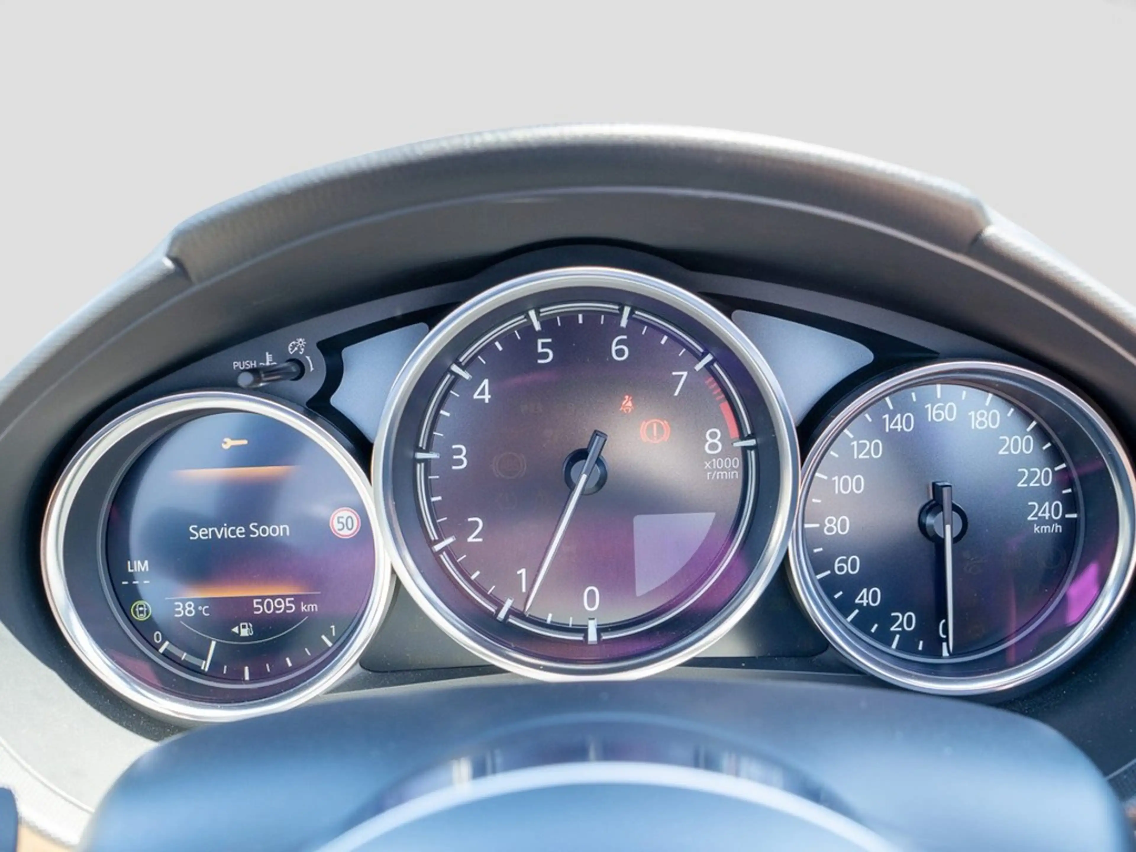 Mazda MX-5 Kazari LED, Navi, Kamera — photo 15
