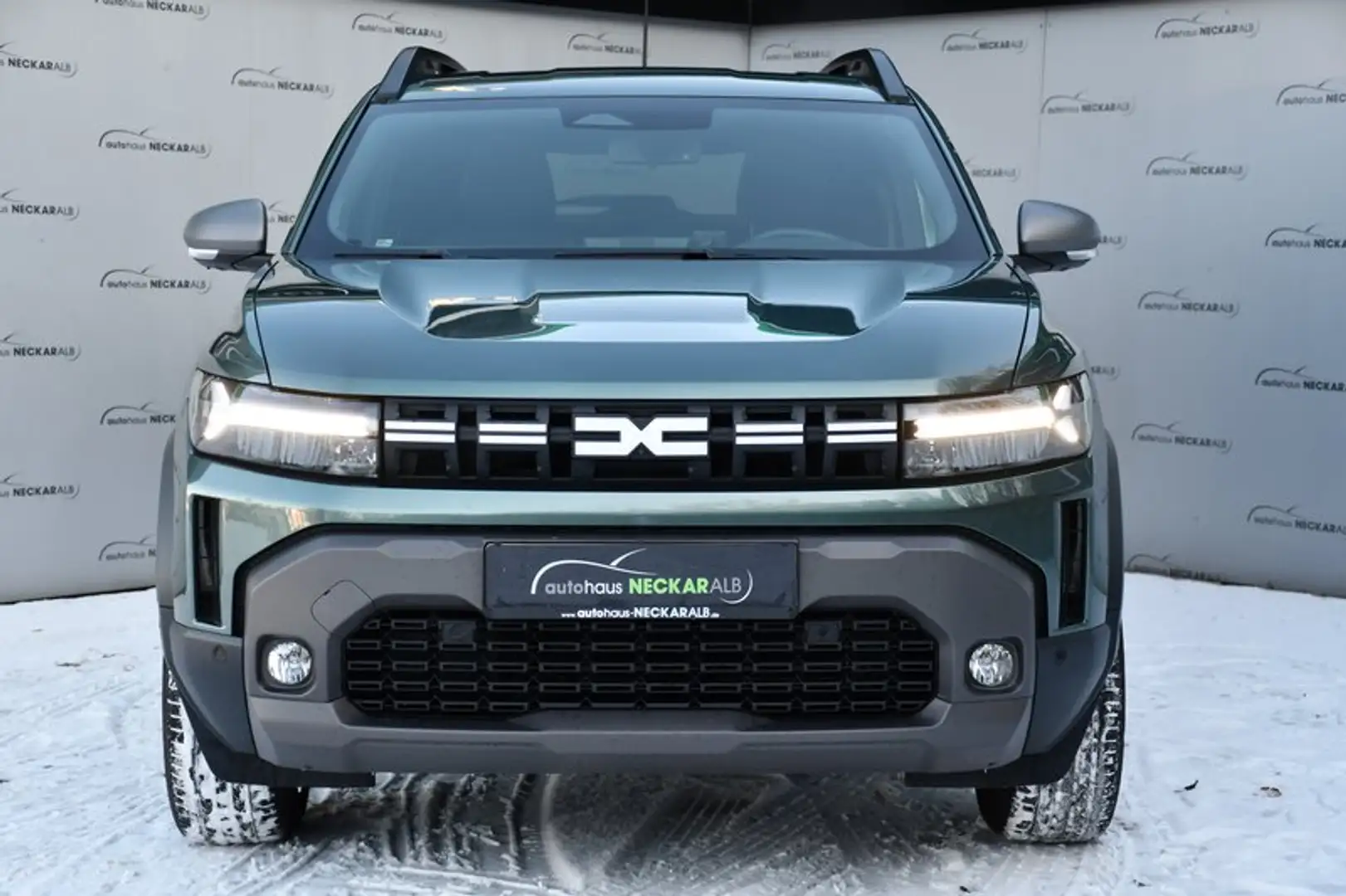 Dacia Duster III Hybrid 140 Journey Grün - 2