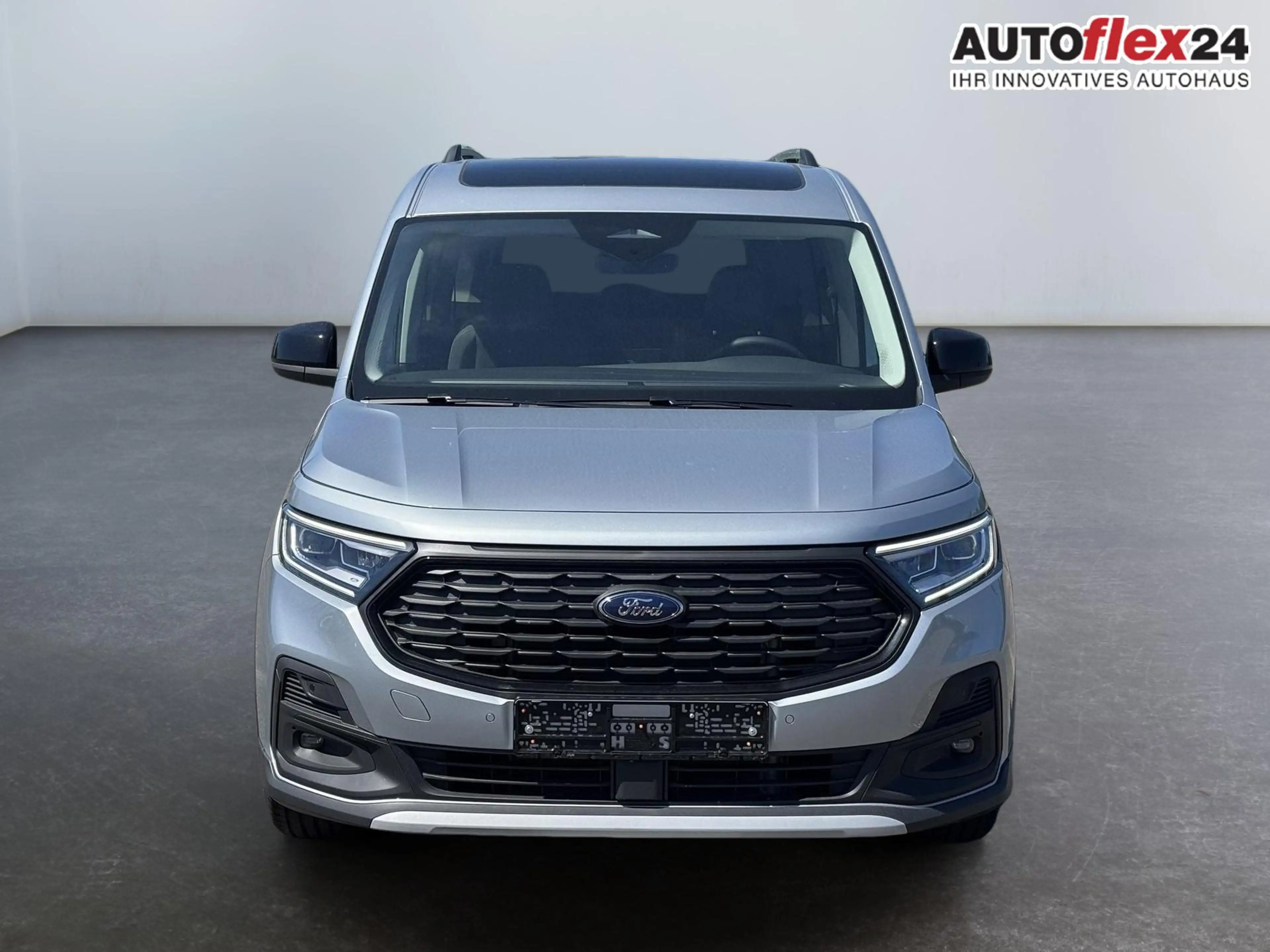Ford Grand Tourneo Active 2,0 7 Sitzer 2Zoklima Anhängerkupplung P... — photo 3
