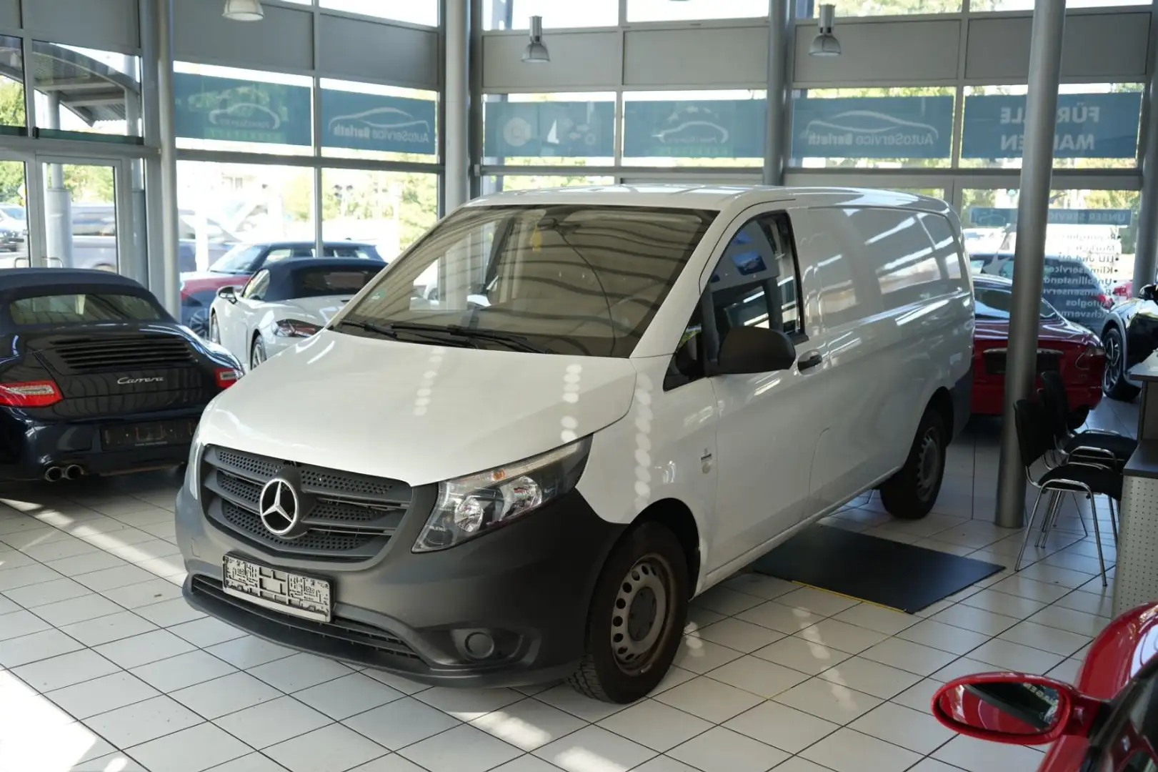 Mercedes-Benz Vito Kasten 109 CDI WORKER FWD lang Weiß - 2